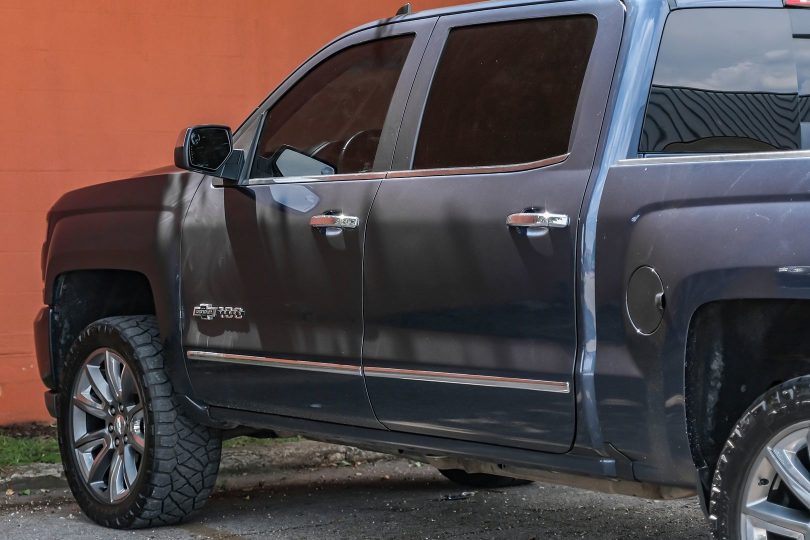 2018 Chevrolet Silverado 1500 LTZ Centennial Edition photo 10