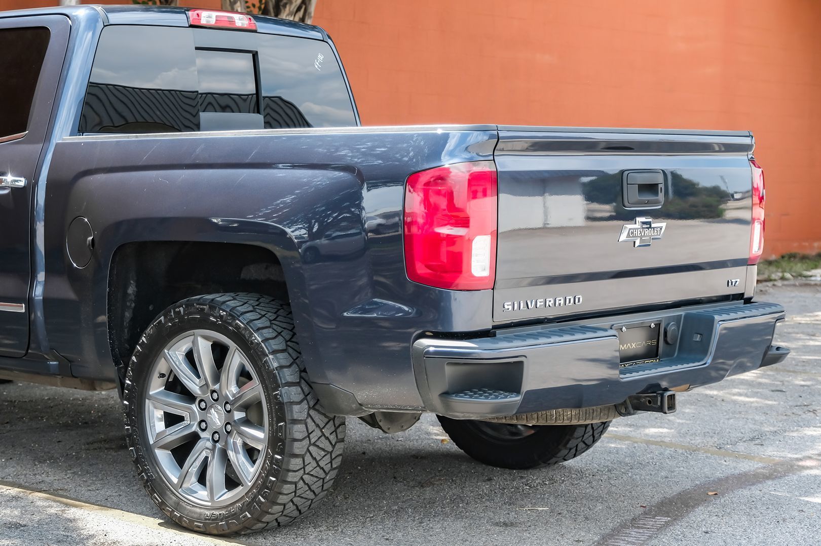 2018 Chevrolet Silverado 1500 LTZ Centennial Edition photo 11
