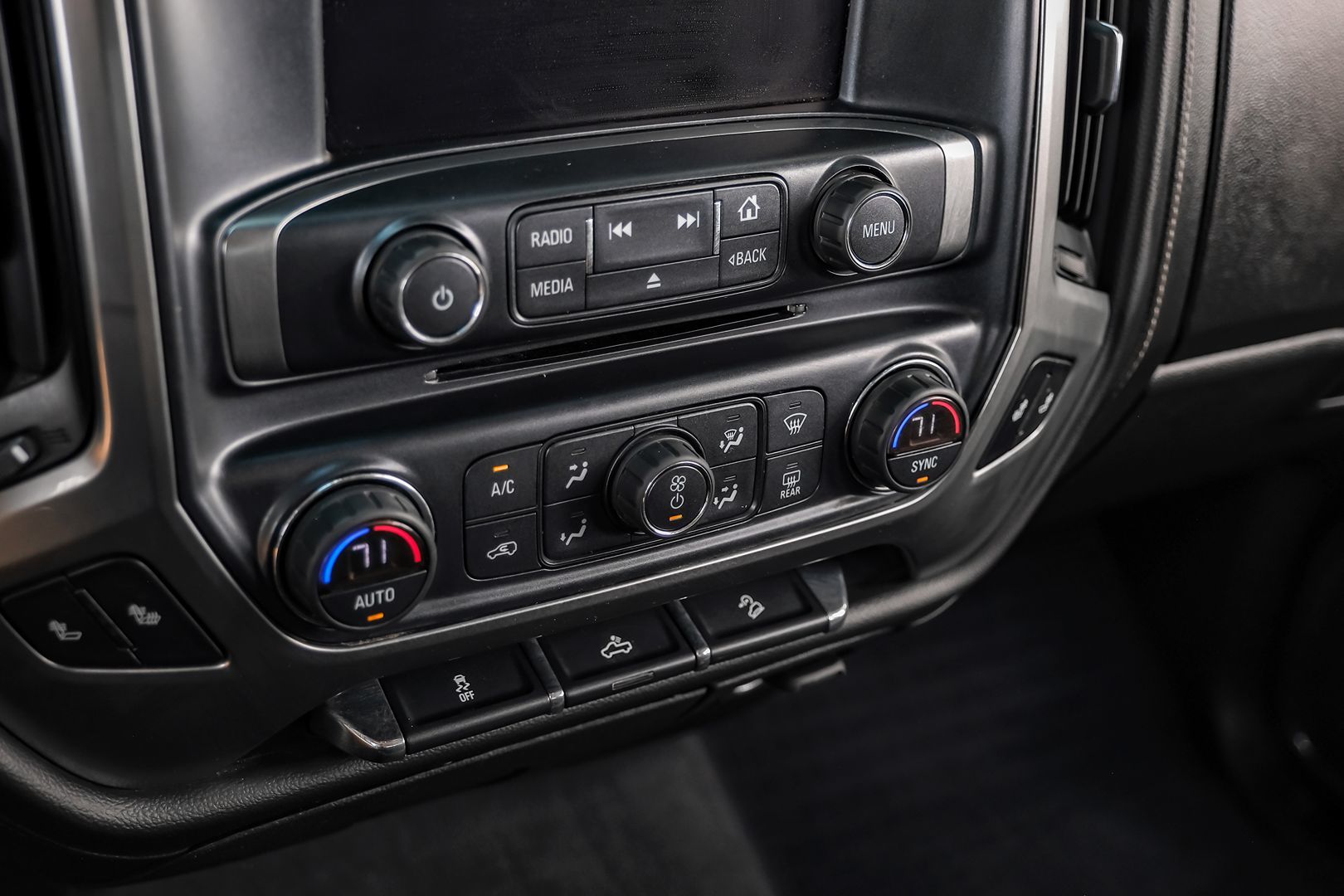 2018 Chevrolet Silverado 1500 LTZ Centennial Edition photo 20