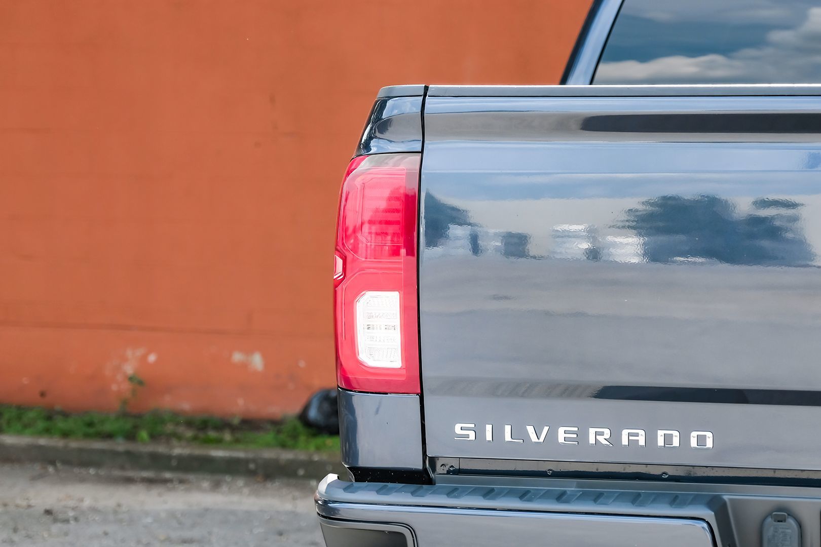 2018 Chevrolet Silverado 1500 LTZ Centennial Edition photo 39