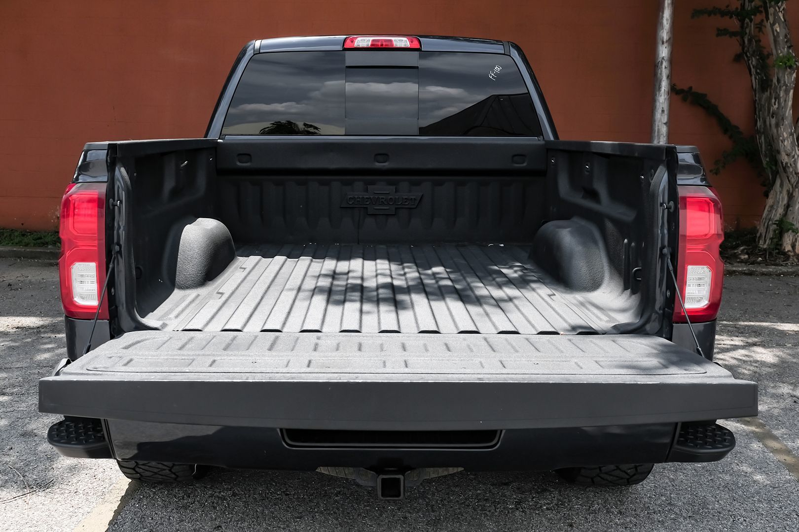 2018 Chevrolet Silverado 1500 LTZ Centennial Edition photo 43