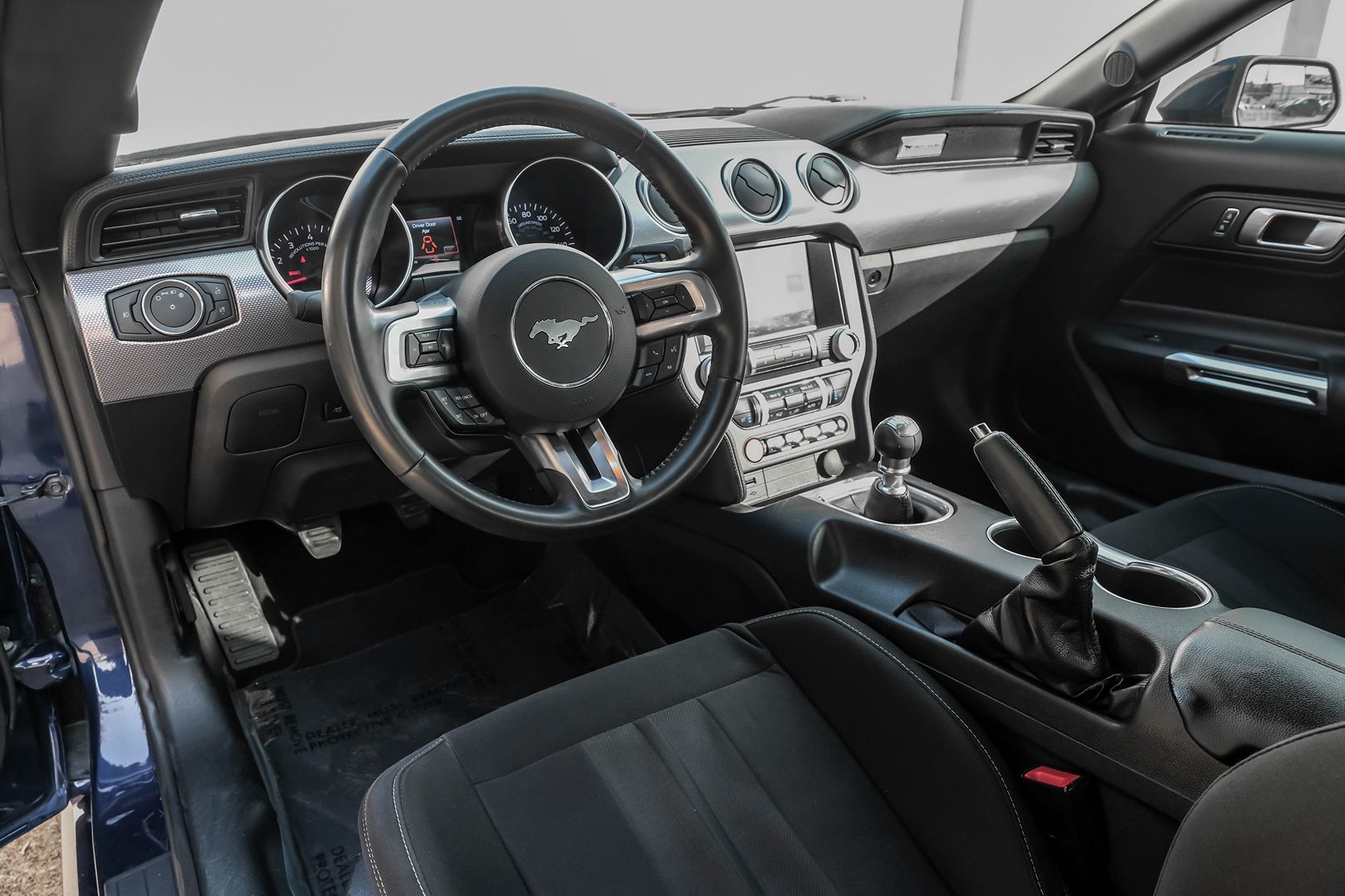 2019 Ford Mustang GT photo 3