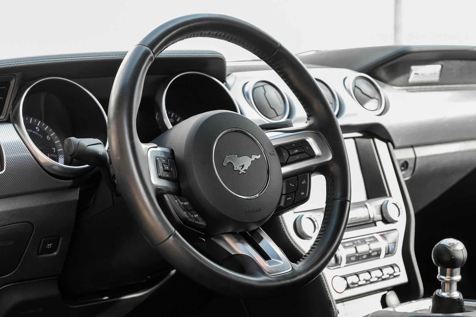 2019 Ford Mustang GT photo 16