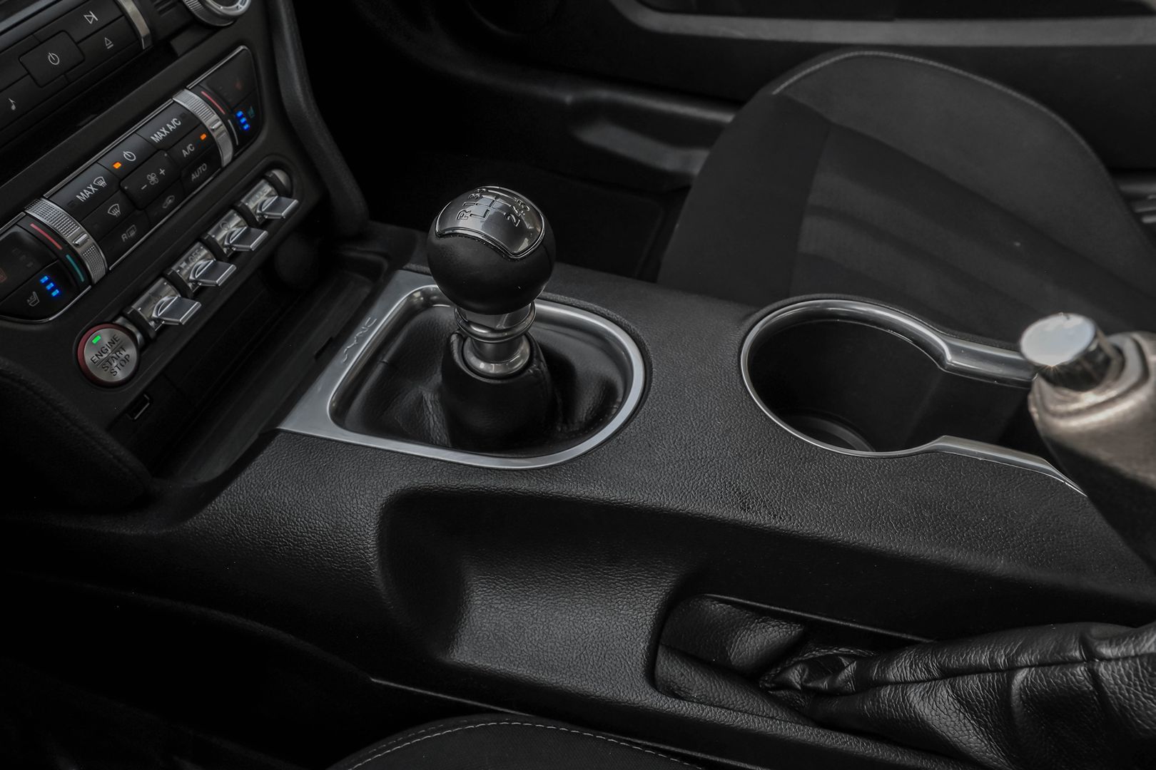 2019 Ford Mustang GT photo 24