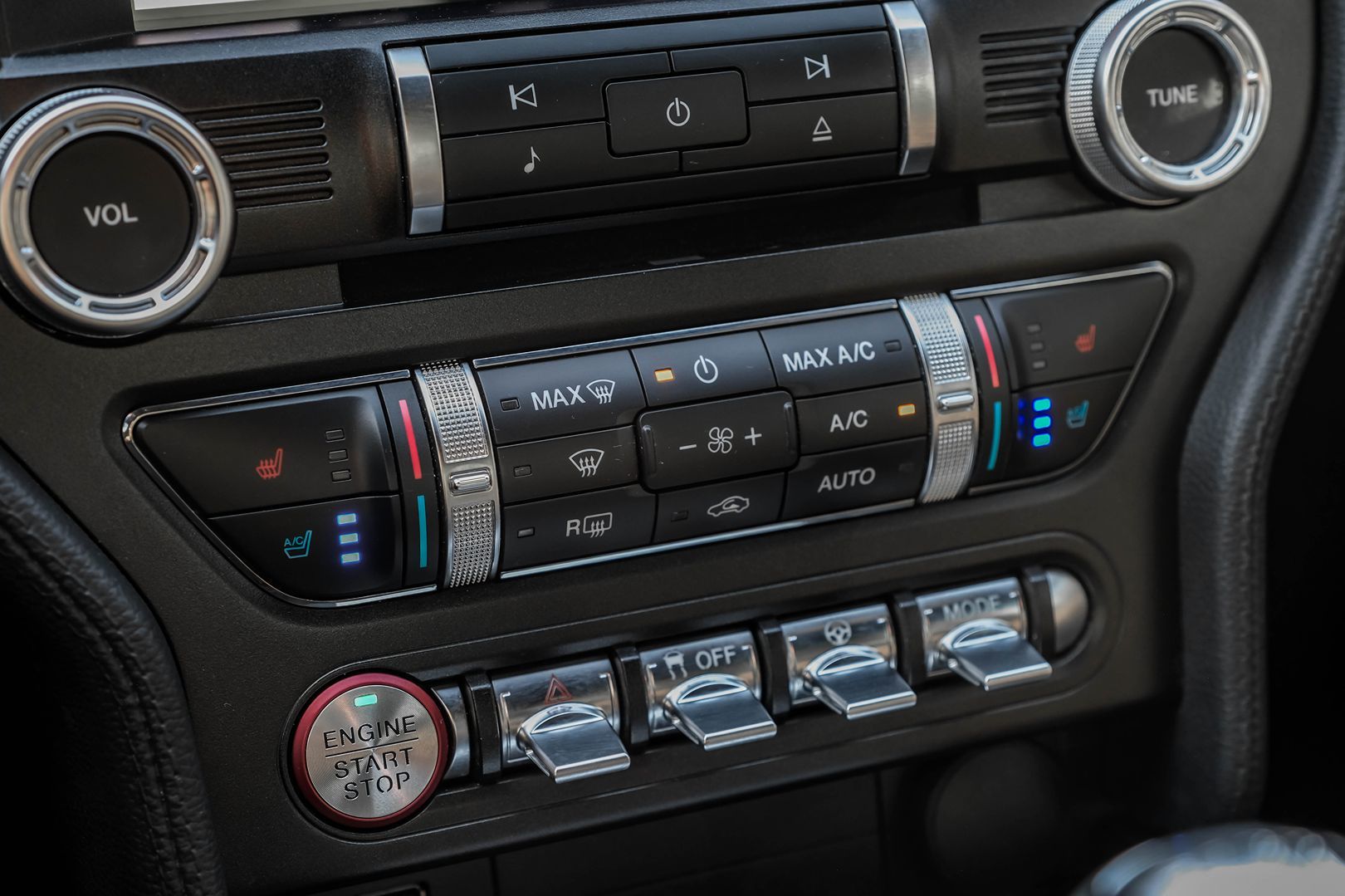 2019 Ford Mustang GT photo 26