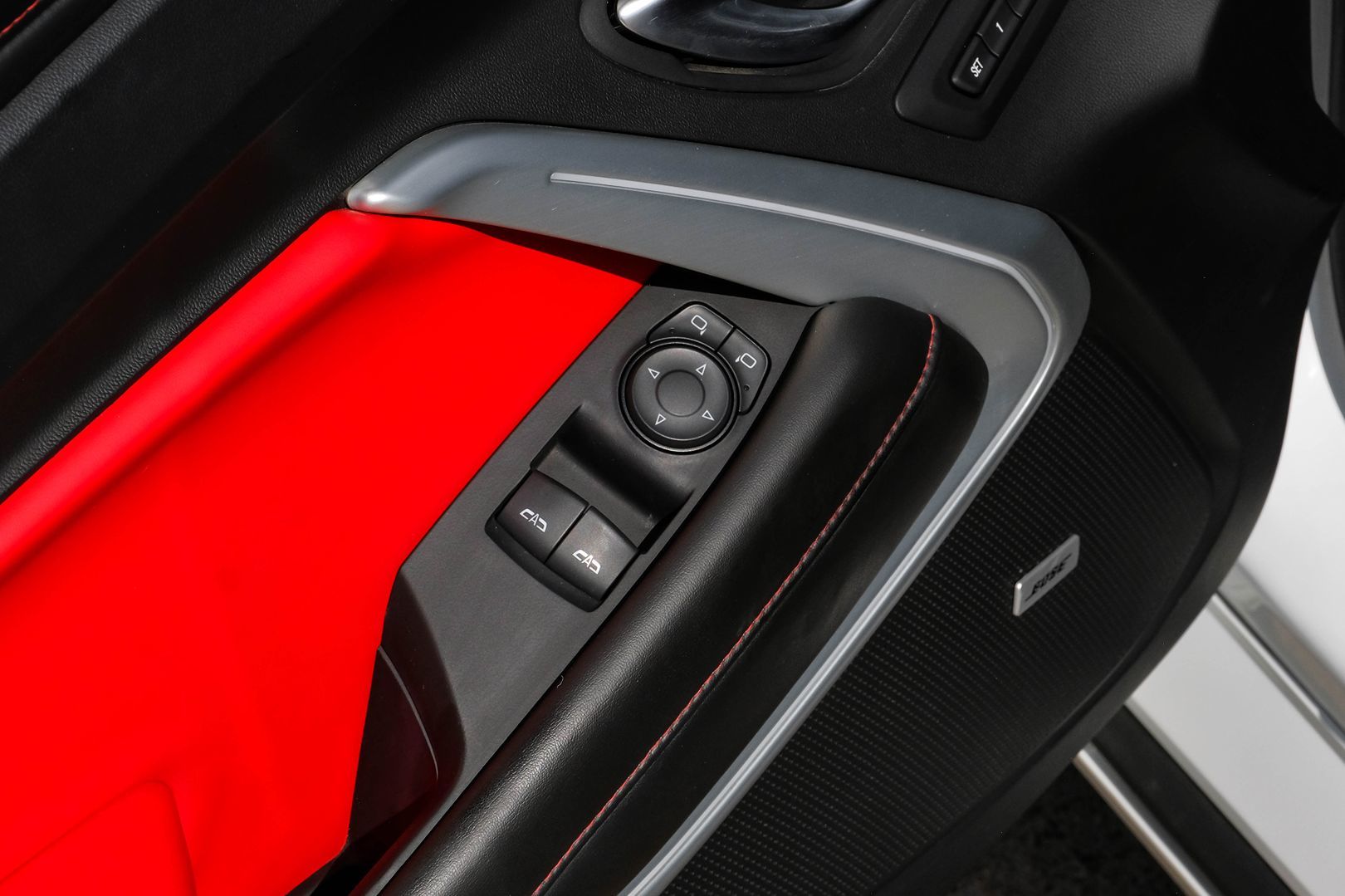 2018 Chevrolet Camaro 2SS photo 30