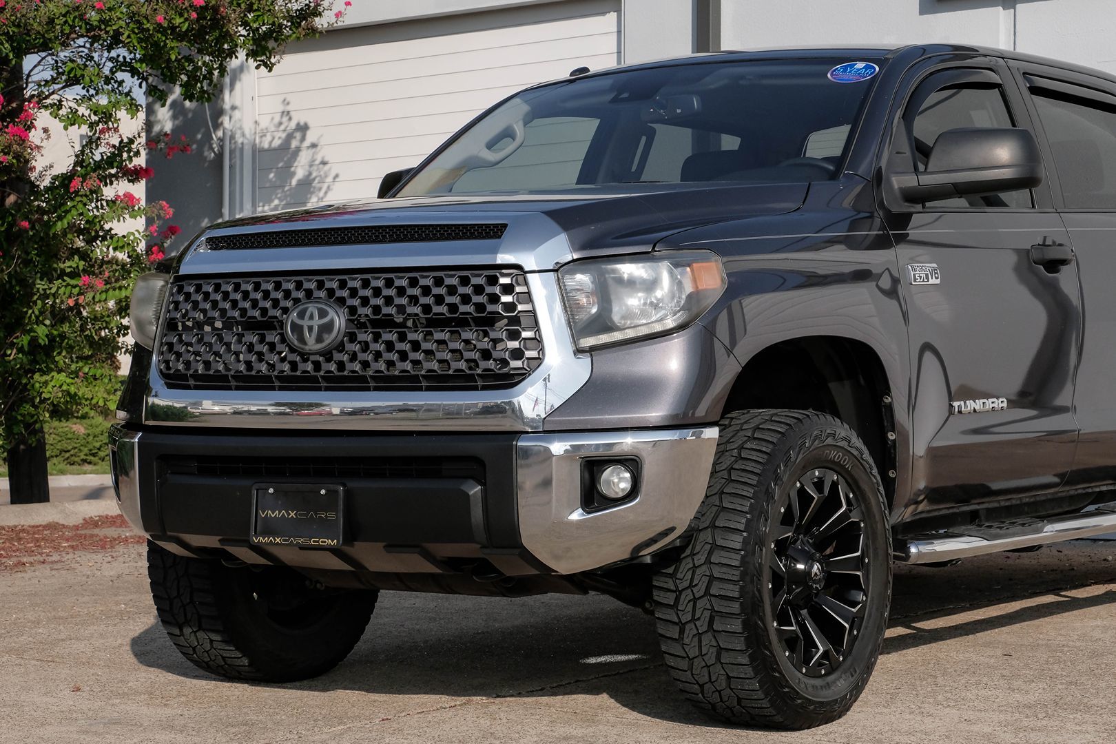 2018 Toyota Tundra SR5 photo 5