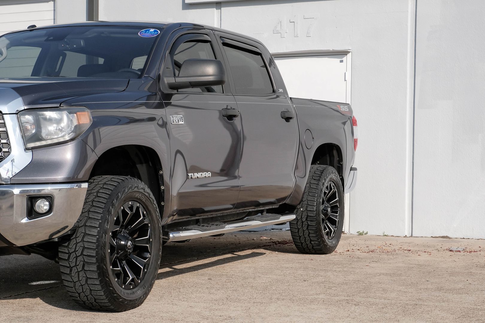 2018 Toyota Tundra SR5 photo 6