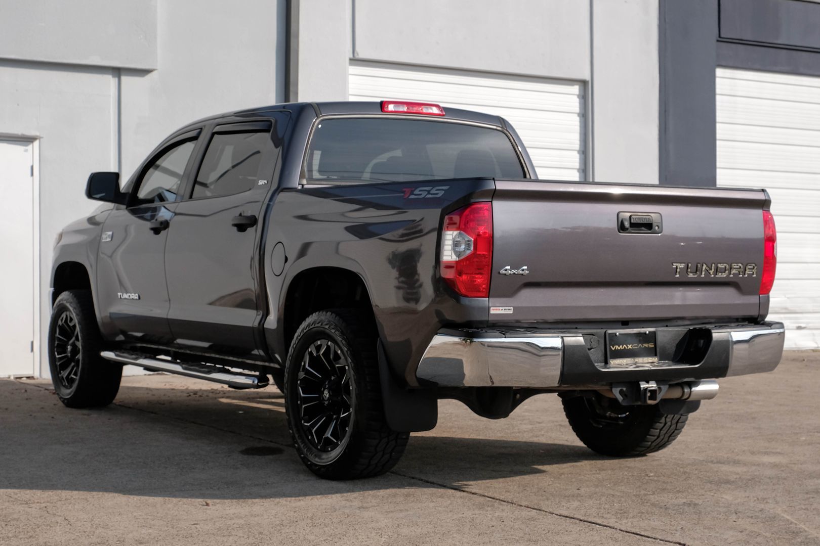 2018 Toyota Tundra SR5 photo 13