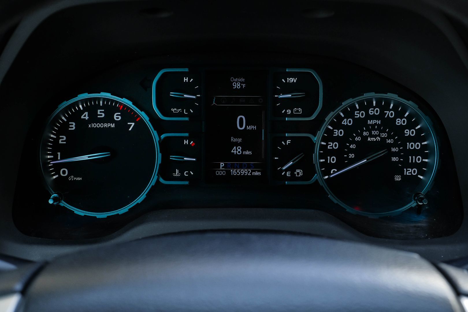 2018 Toyota Tundra SR5 photo 19