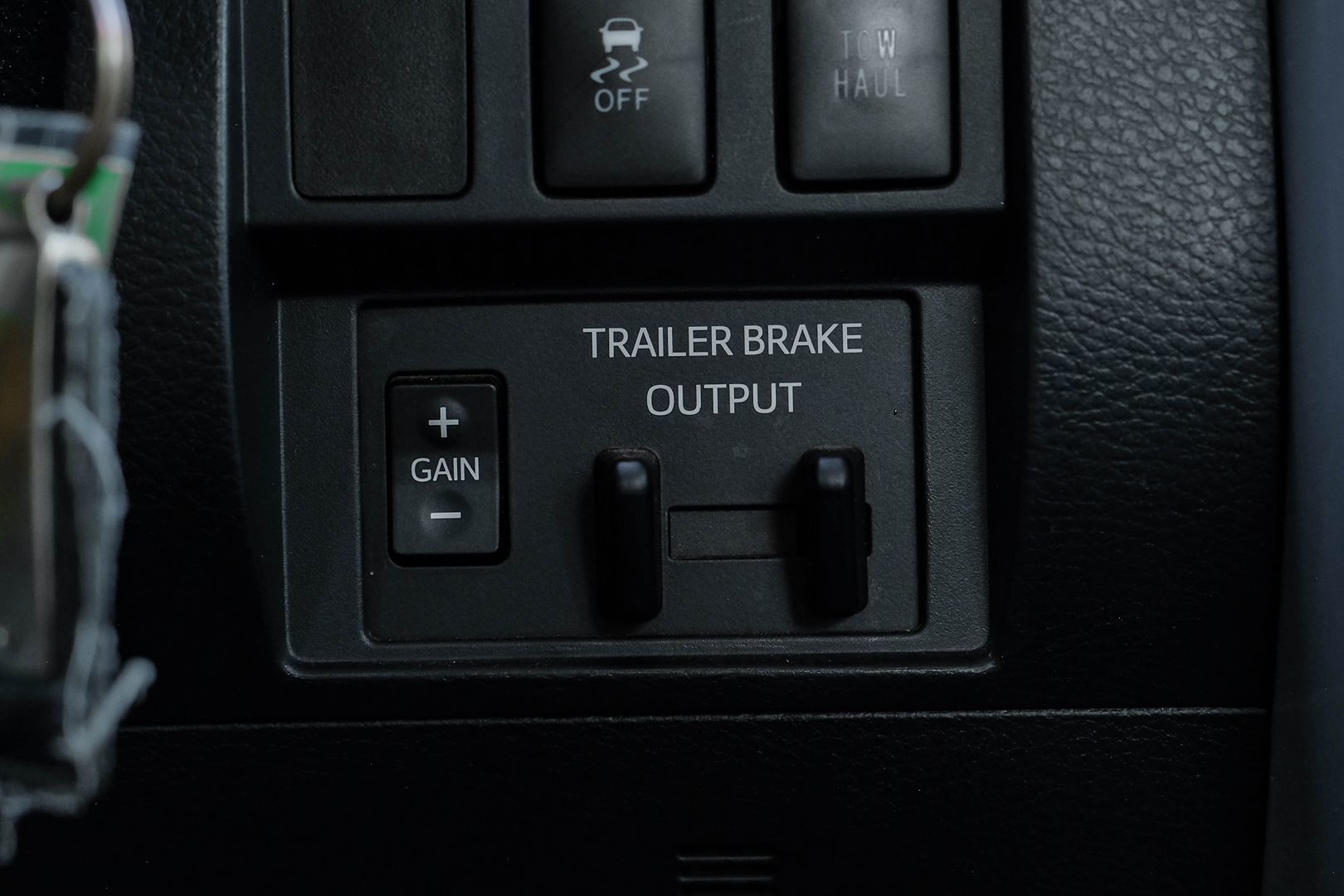 2018 Toyota Tundra SR5 photo 25