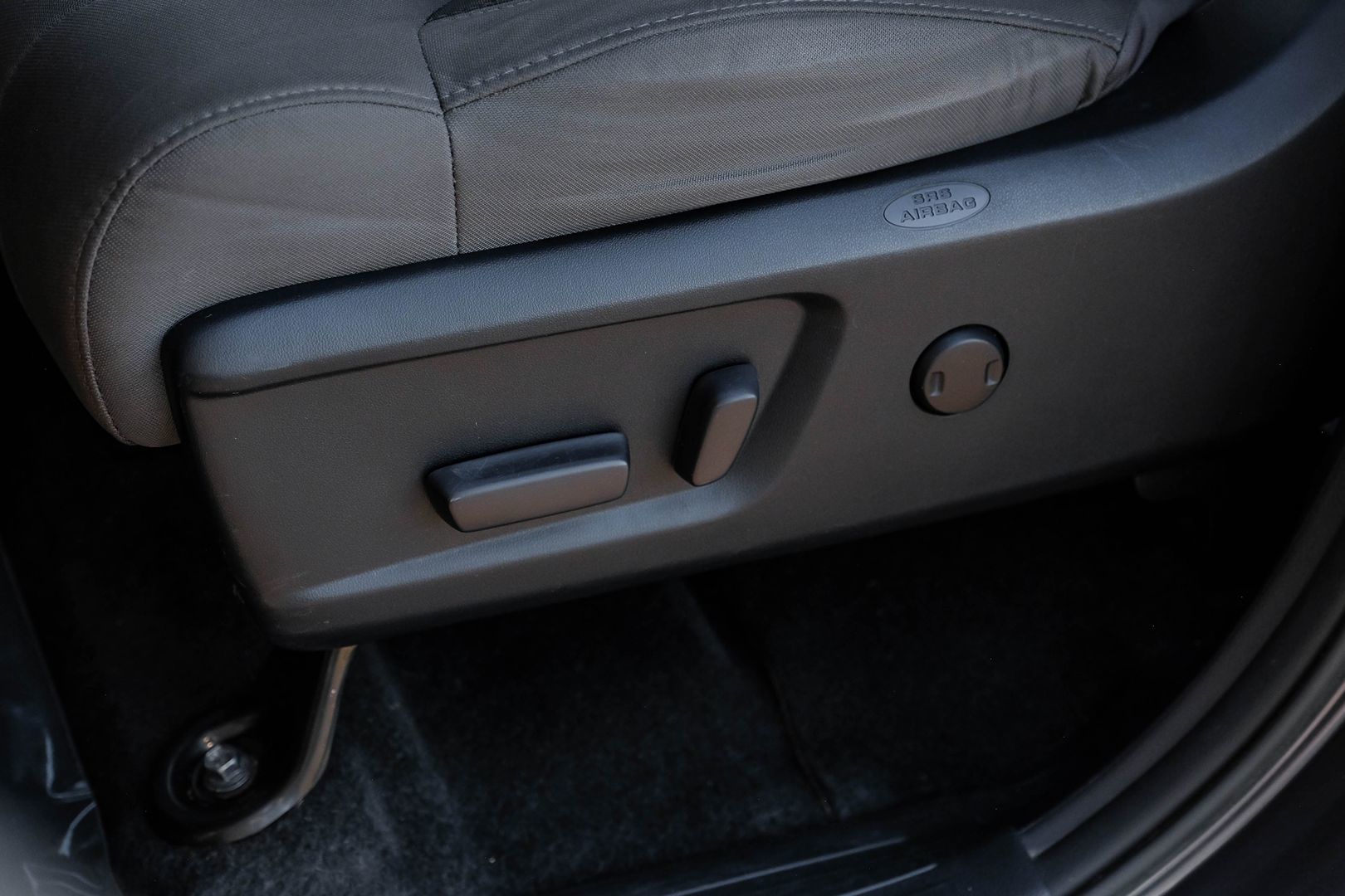 2018 Toyota Tundra SR5 photo 31