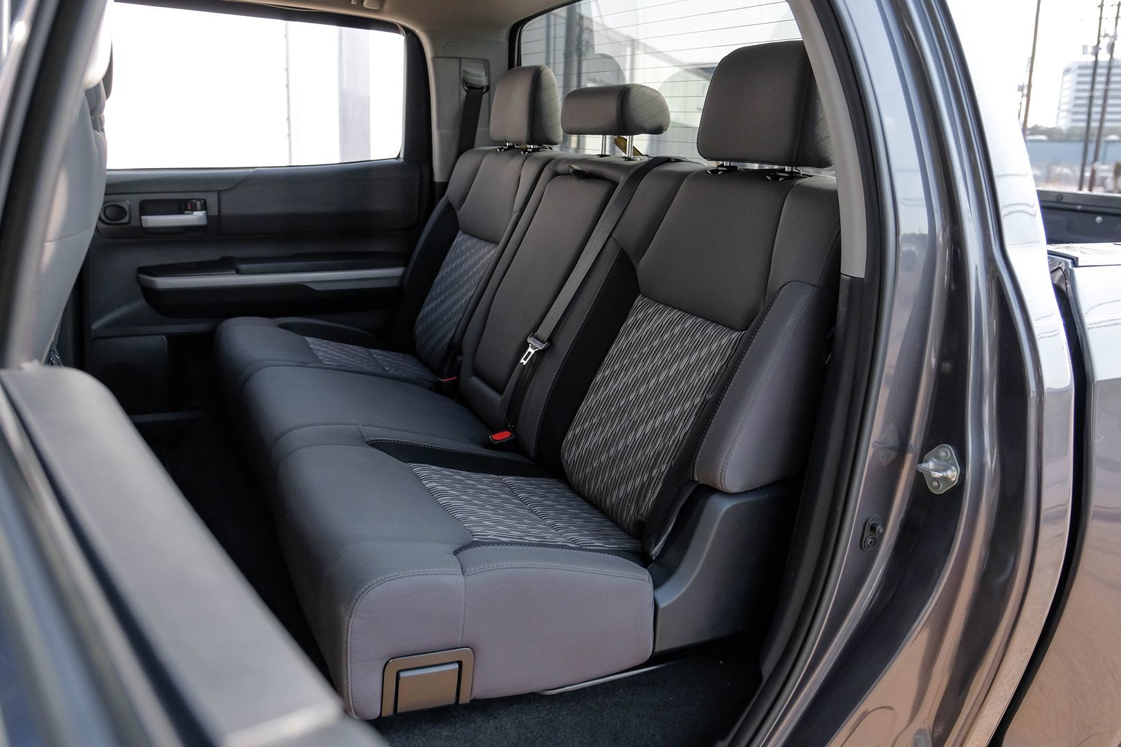 2018 Toyota Tundra SR5 photo 38