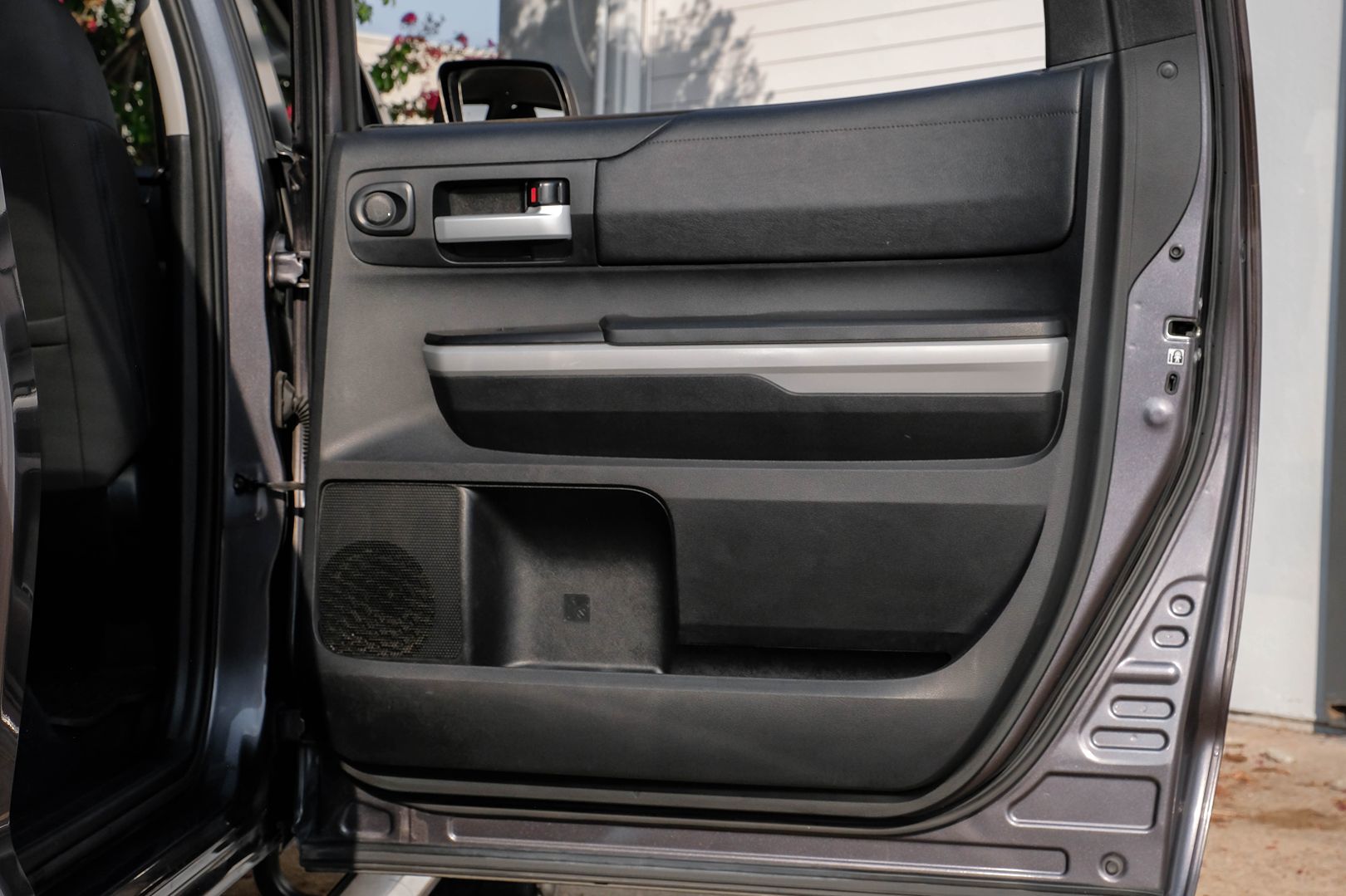 2018 Toyota Tundra SR5 photo 45