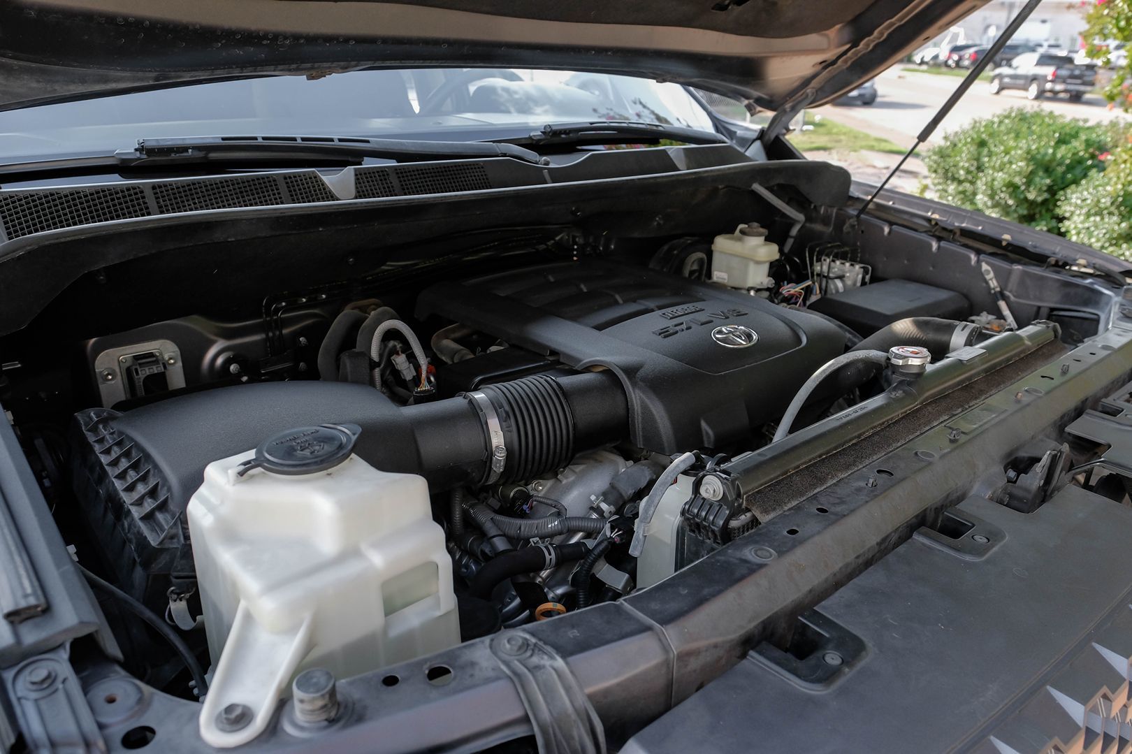 2018 Toyota Tundra SR5 photo 51