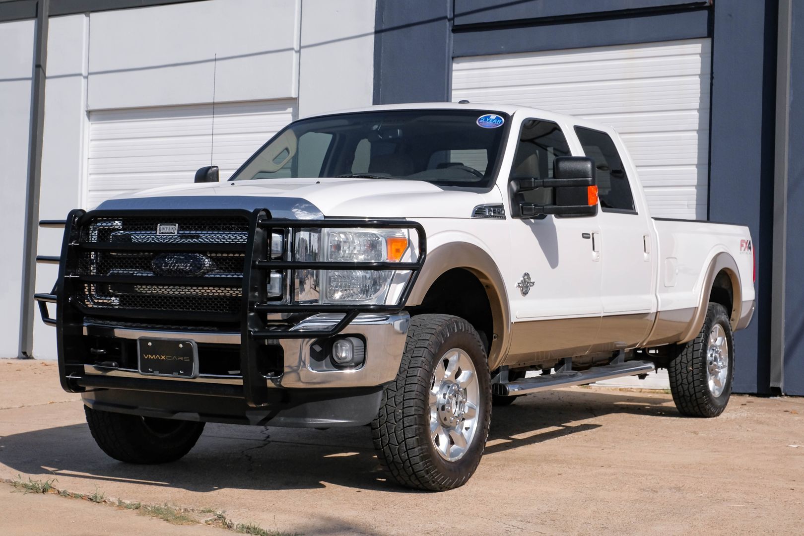 2014 Ford F-350 Lariat photo 2