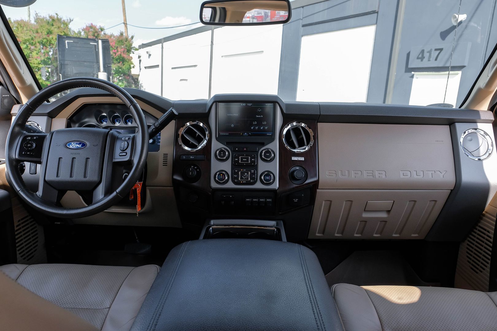 2014 Ford F-350 Lariat photo 15