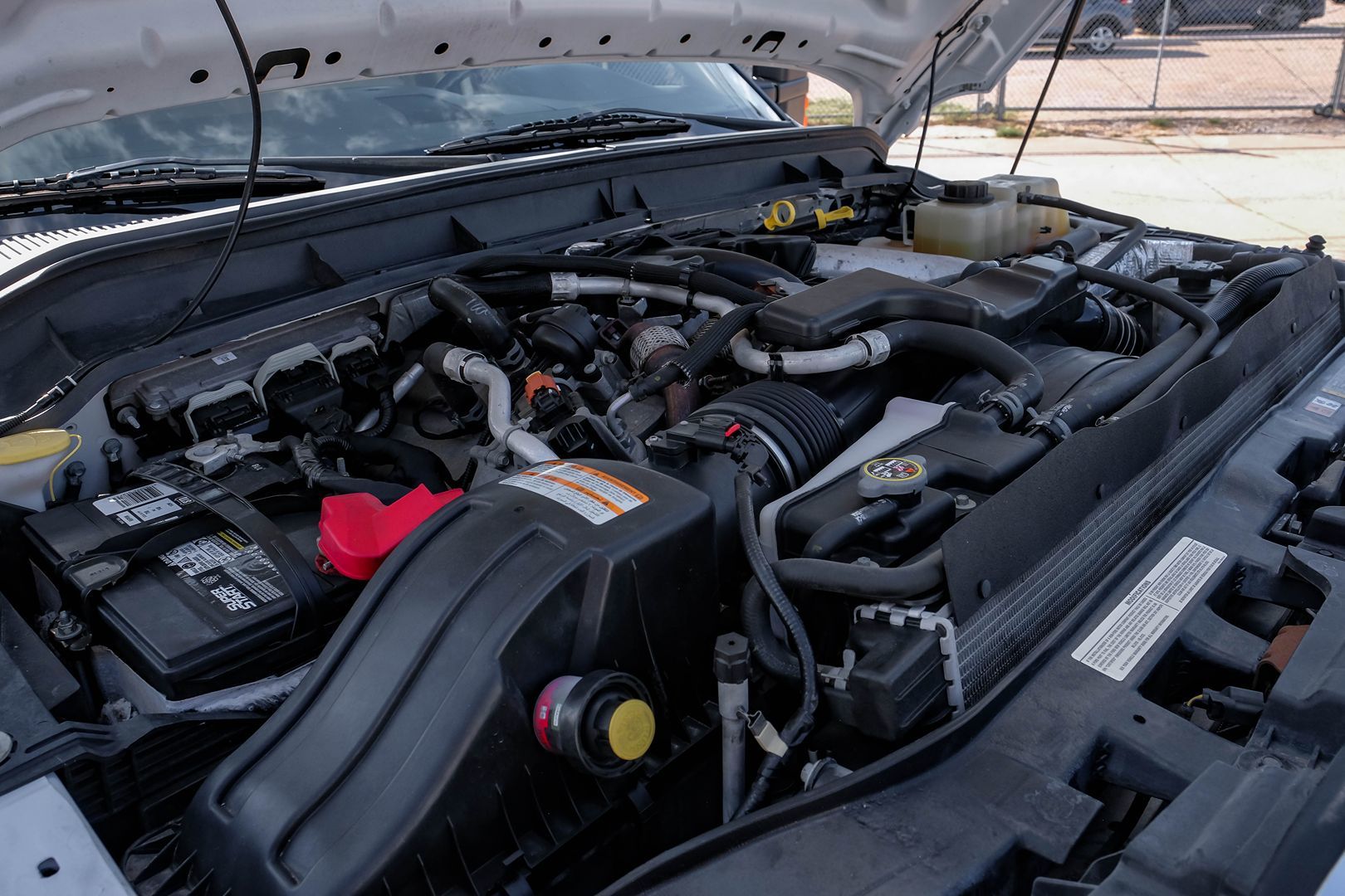 2014 Ford F-350 Lariat photo 46