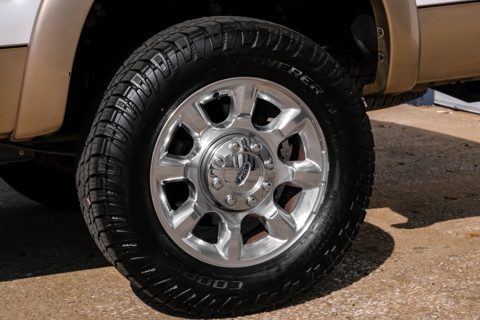 2014 Ford F-350 Lariat photo 50