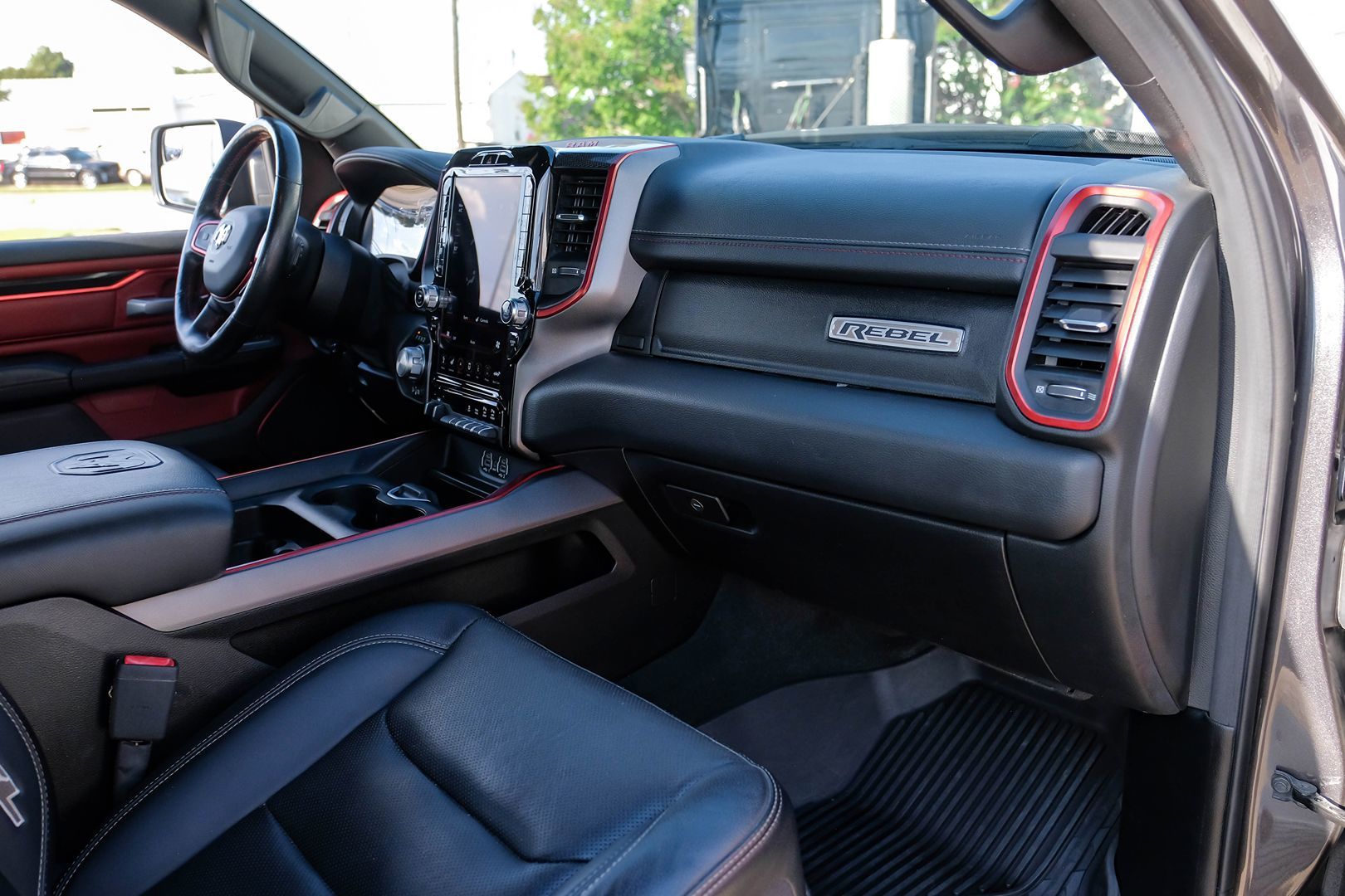 2020 Ram 1500 Sport Rebel photo 13
