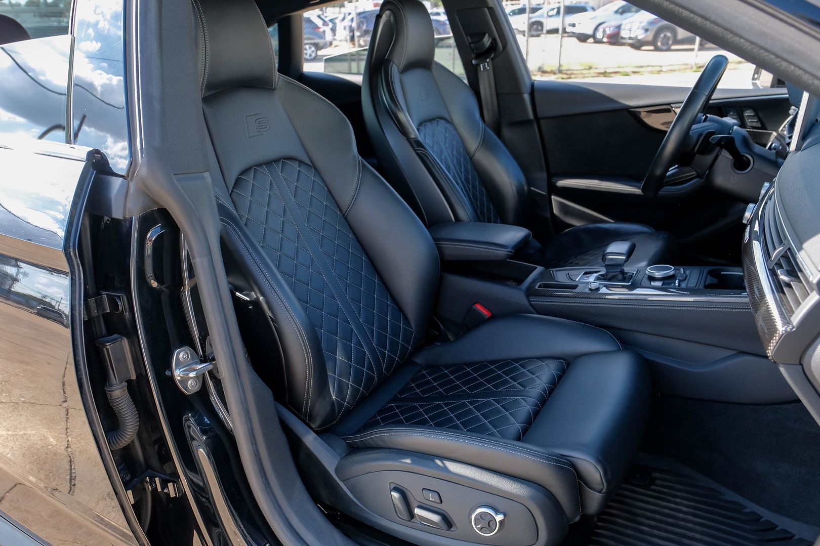 2019 Audi S5 Prestige photo 30