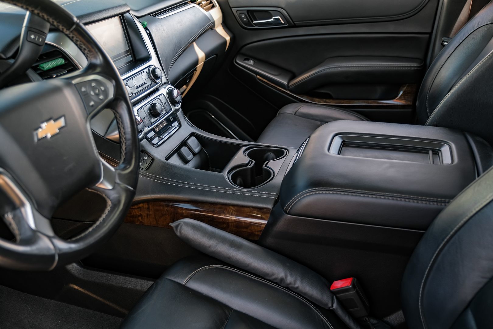 2020 Chevrolet Tahoe LT photo 23