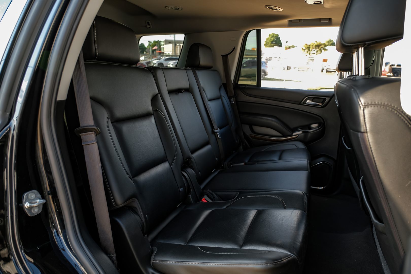 2020 Chevrolet Tahoe LT photo 32