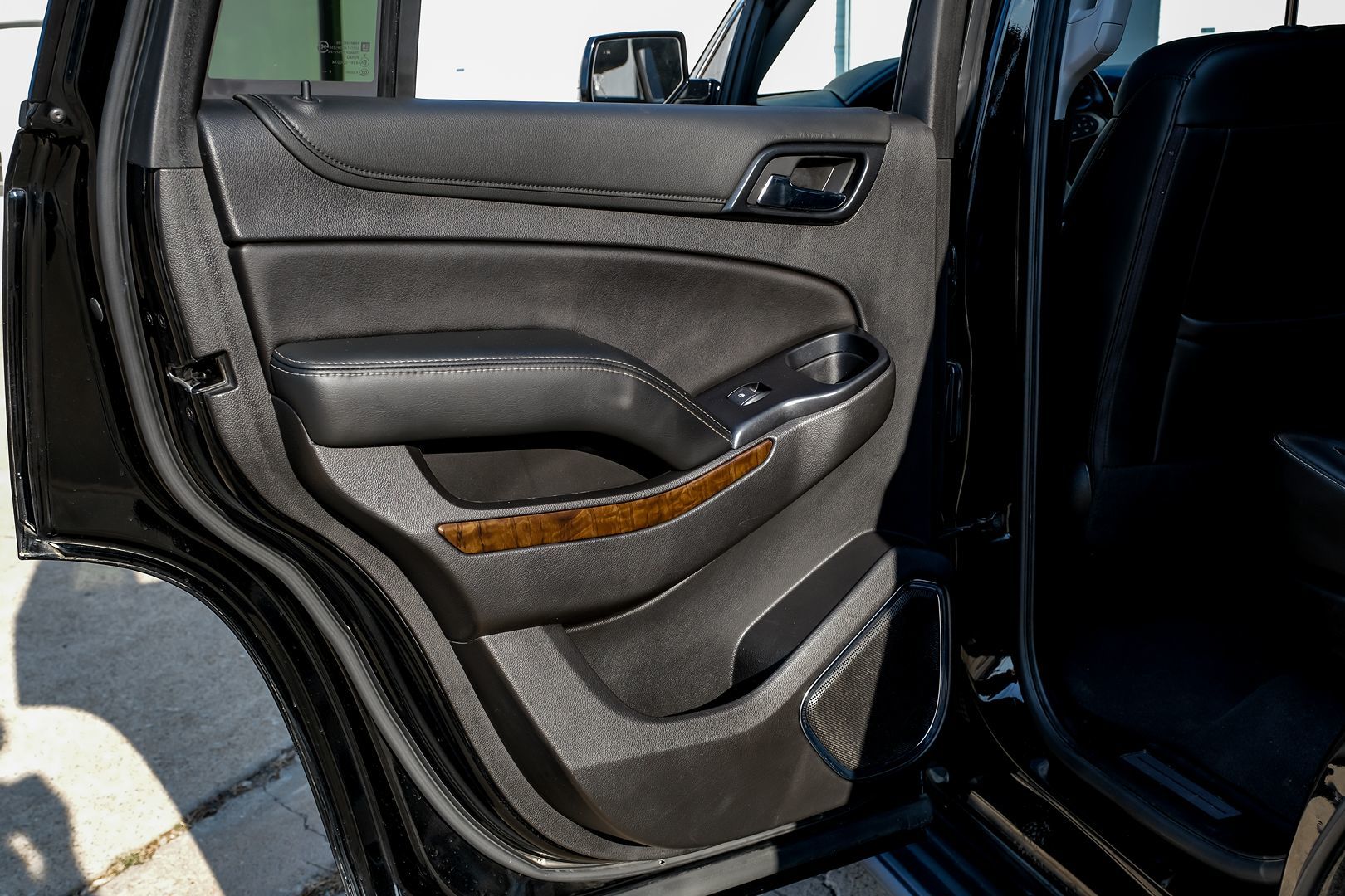 2020 Chevrolet Tahoe LT photo 42