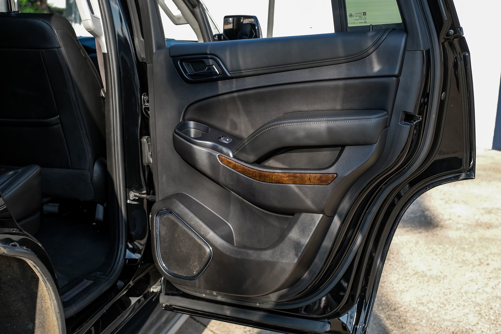 2020 Chevrolet Tahoe LT photo 43