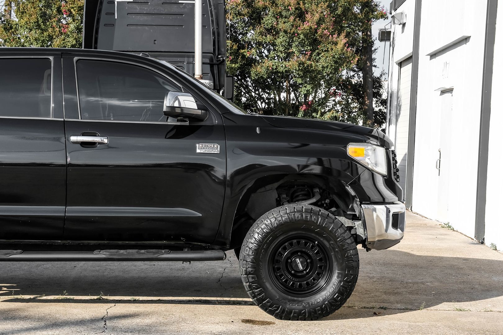 2016 Toyota Tundra Platinum 1794 Edition photo 14