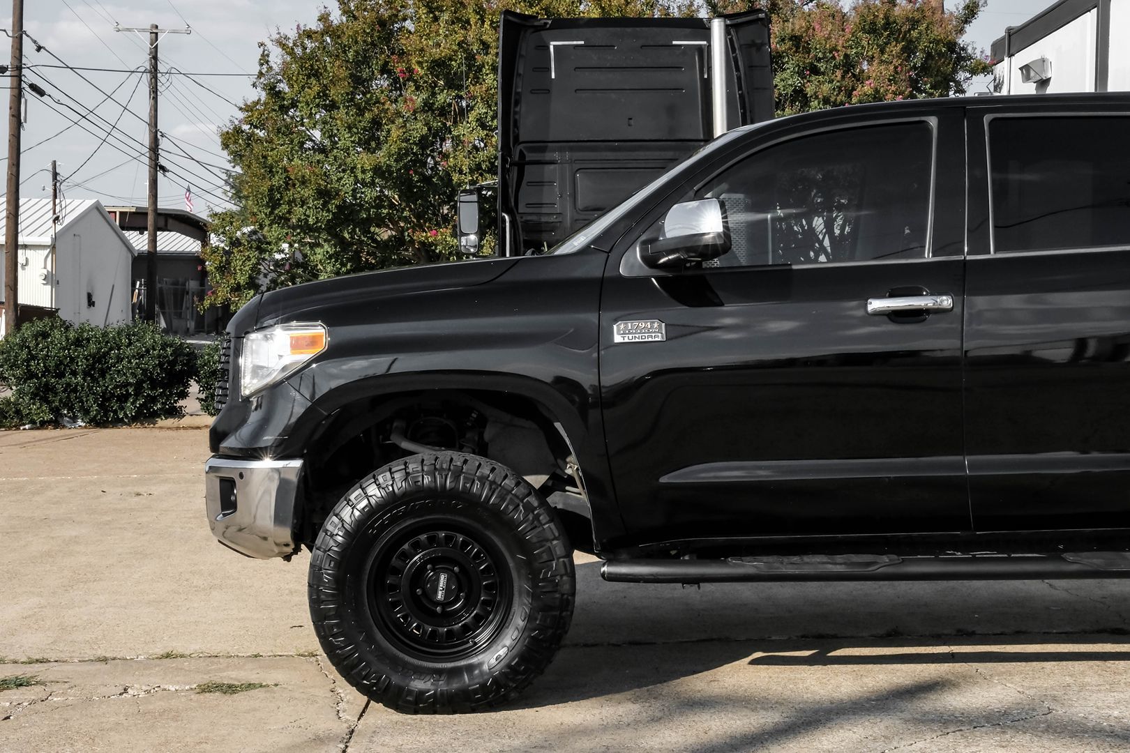 2016 Toyota Tundra Platinum 1794 Edition photo 15