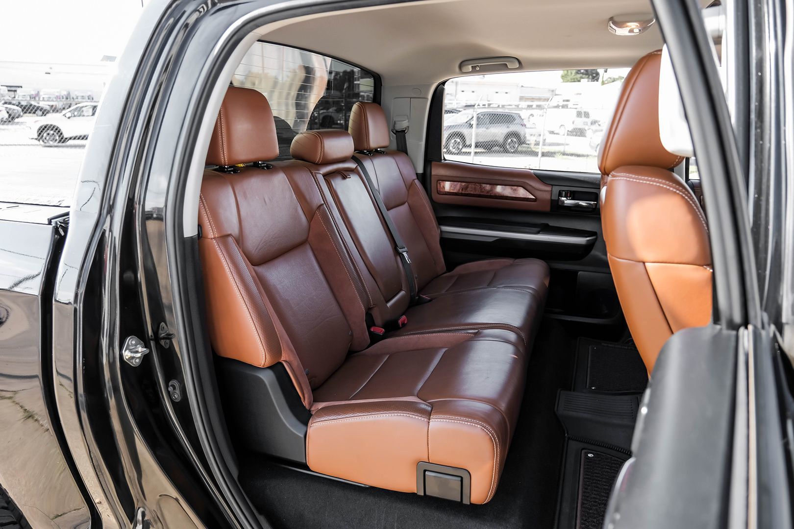 2016 Toyota Tundra Platinum 1794 Edition photo 38