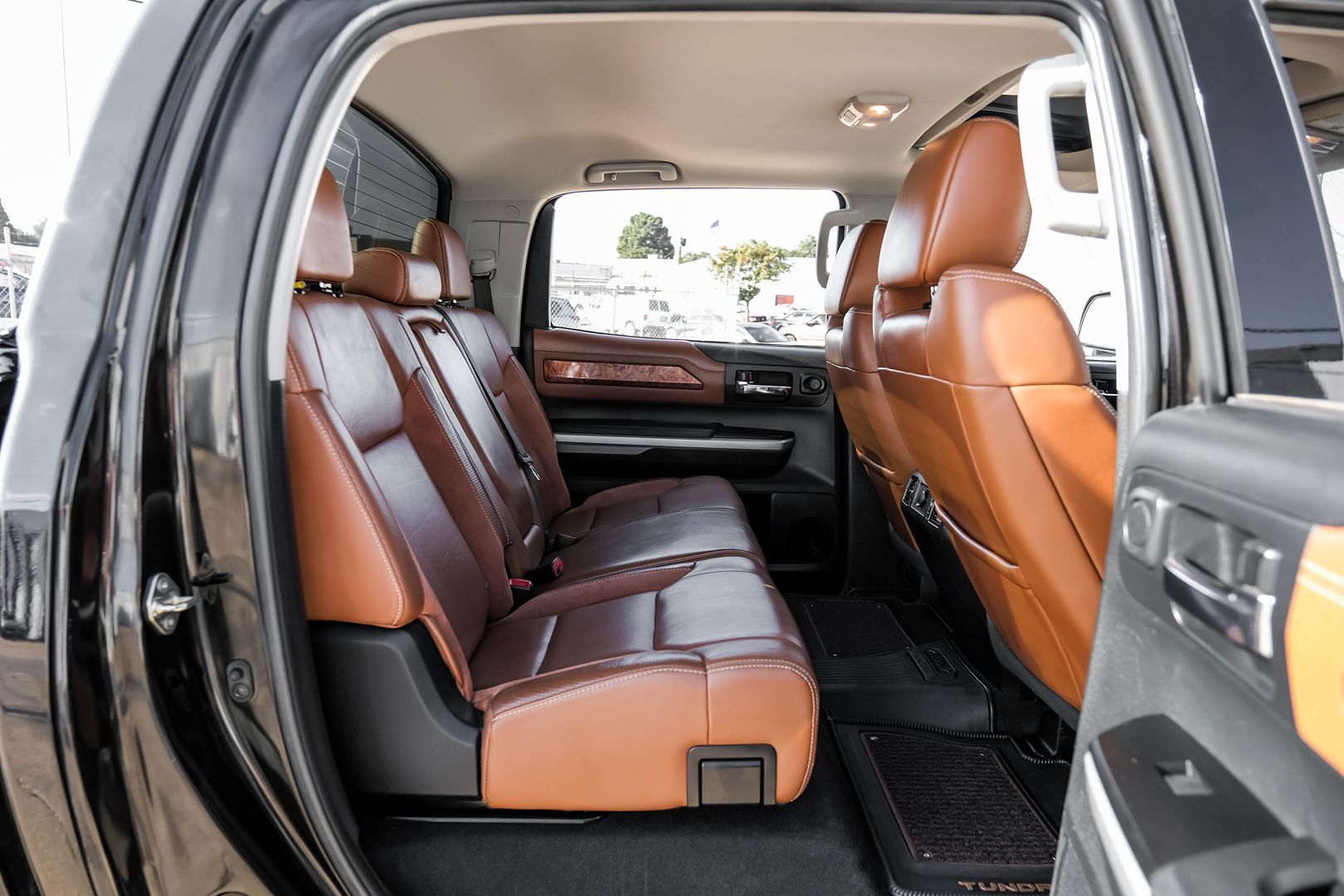 2016 Toyota Tundra Platinum 1794 Edition photo 39