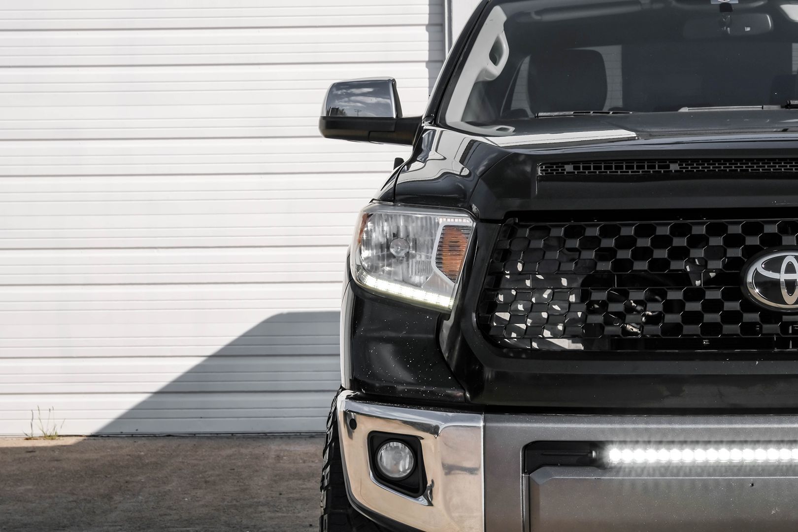 2016 Toyota Tundra Platinum 1794 Edition photo 52