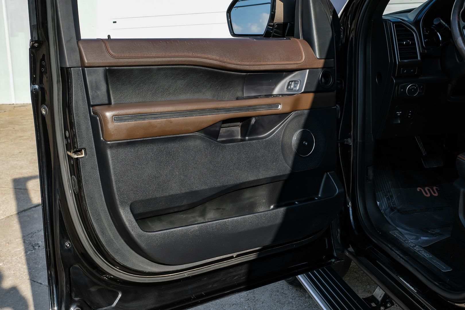 2020 Ford Expedition MAX King Ranch photo 32