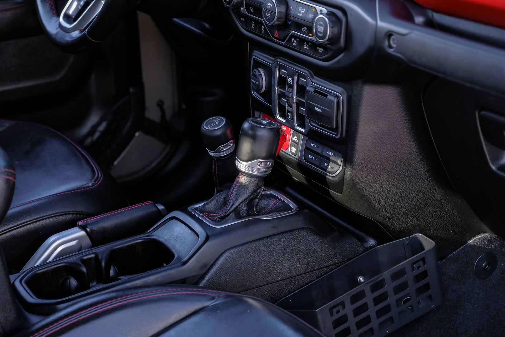 2020 Jeep Gladiator Rubicon photo 23
