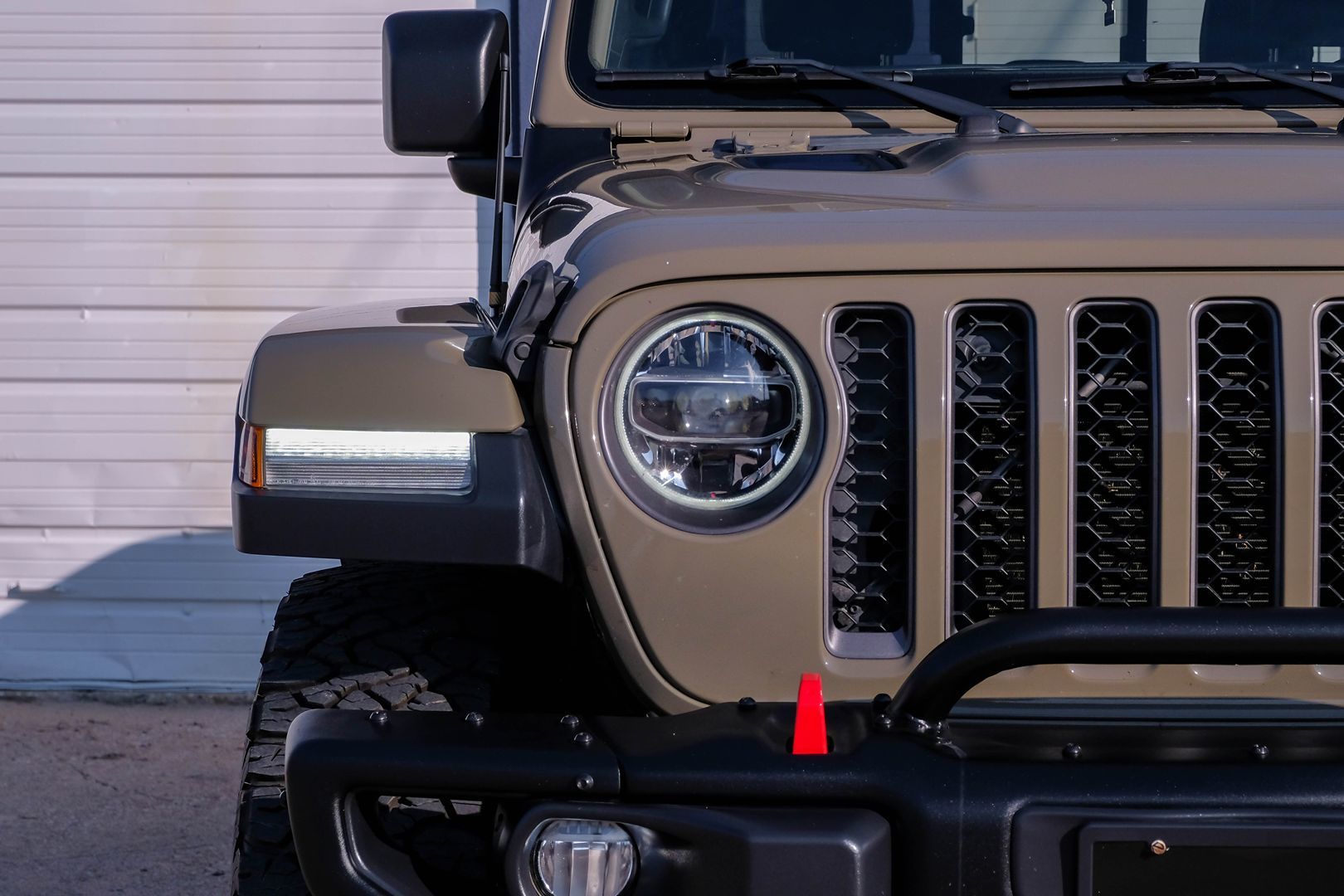 2020 Jeep Gladiator Rubicon photo 41