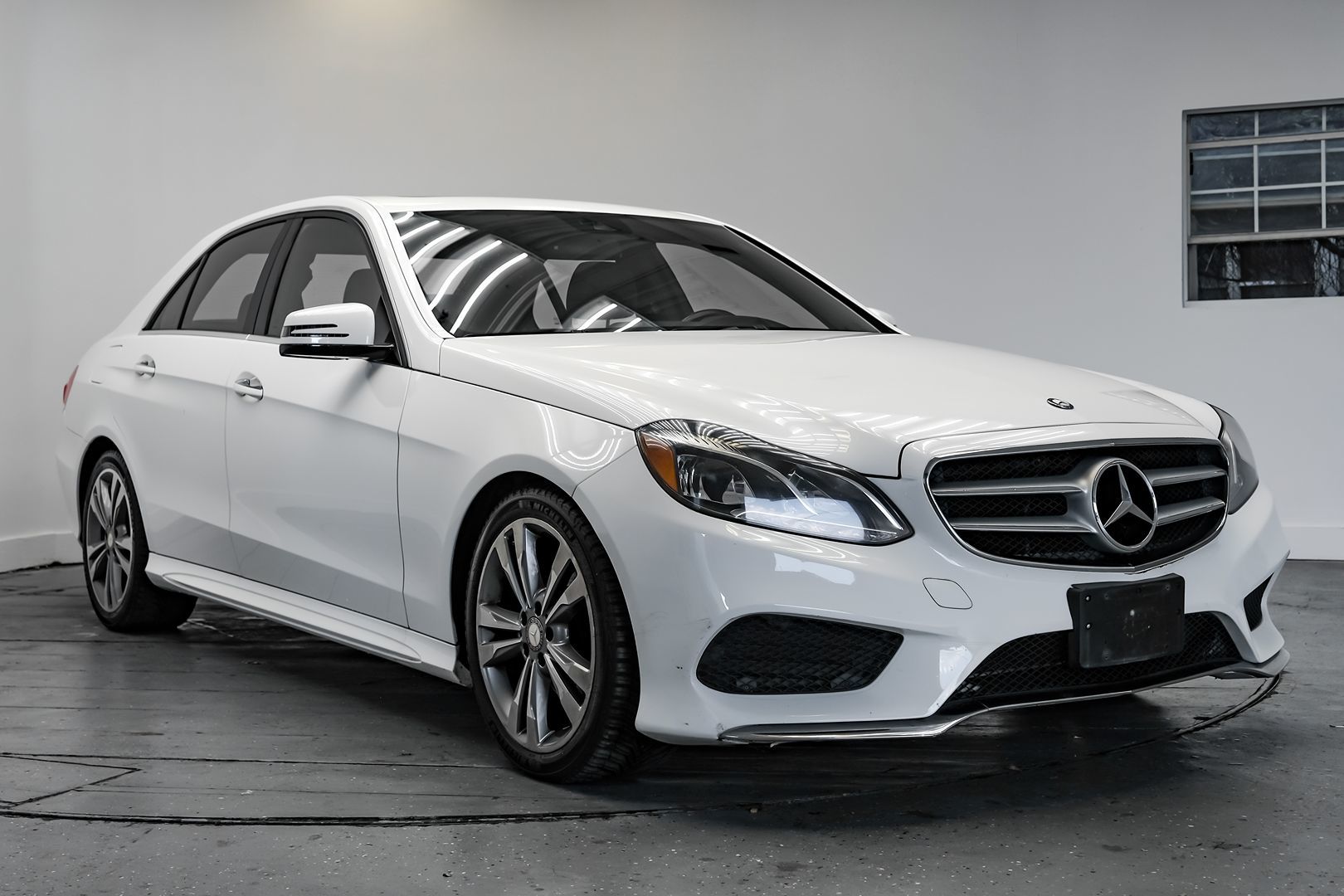 2014 Mercedes Benz E 350 Sport Sedan photo 6