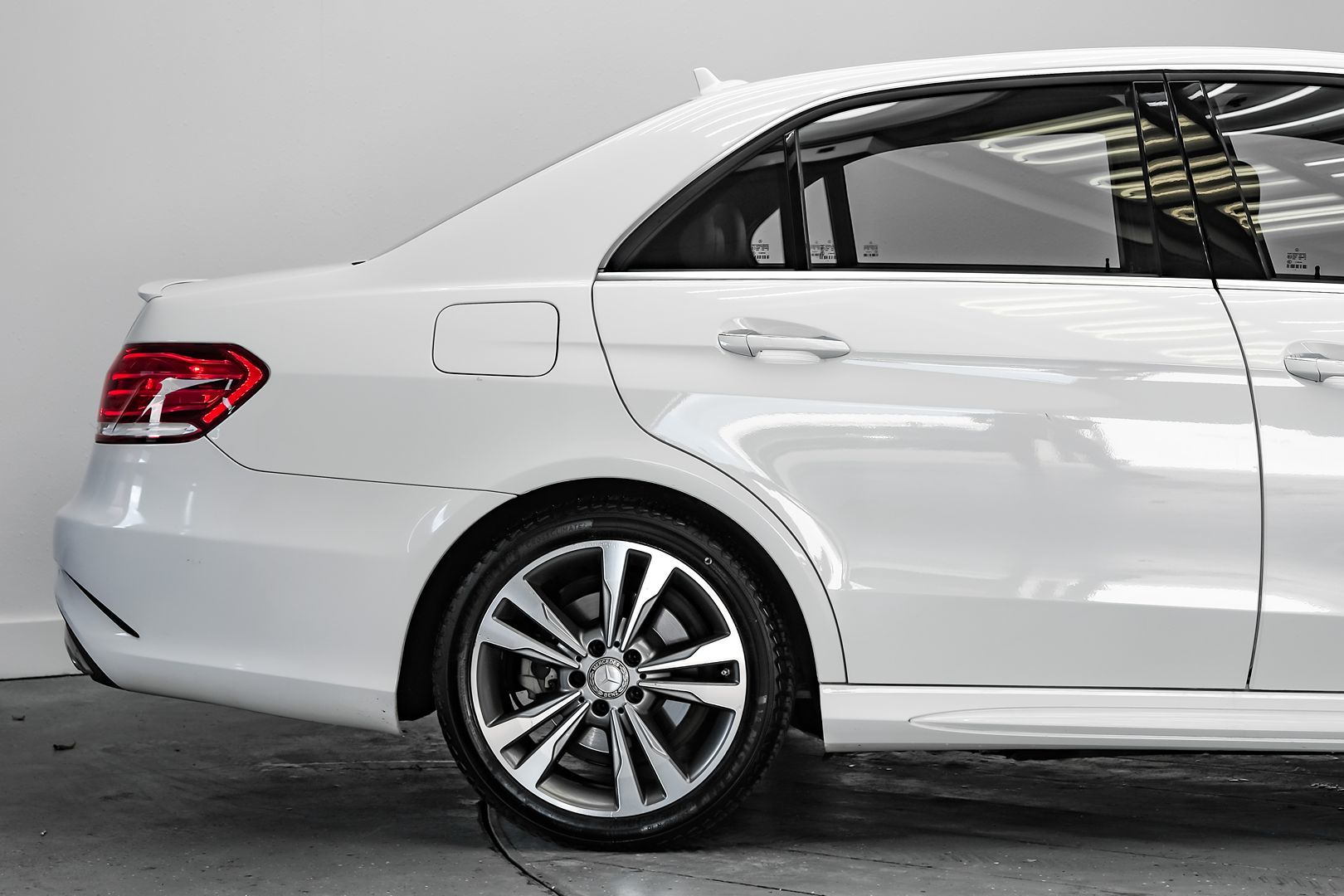 2014 Mercedes Benz E 350 Sport Sedan photo 8