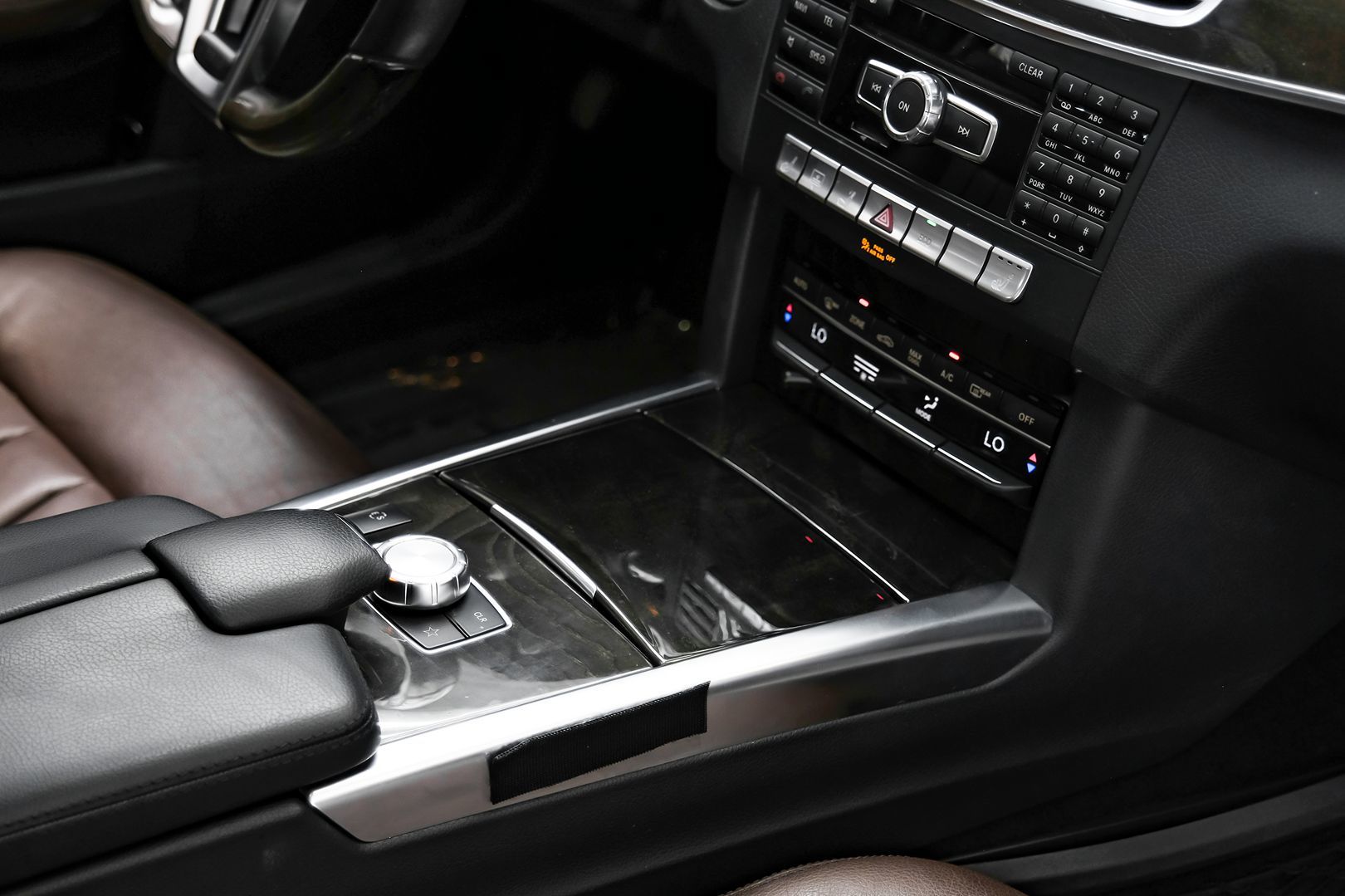 2014 Mercedes Benz E 350 Sport Sedan photo 26