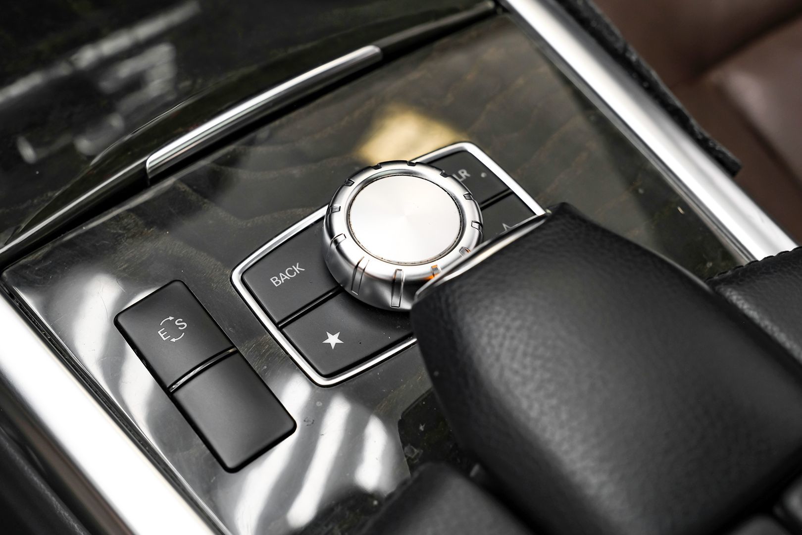 2014 Mercedes Benz E 350 Sport Sedan photo 28