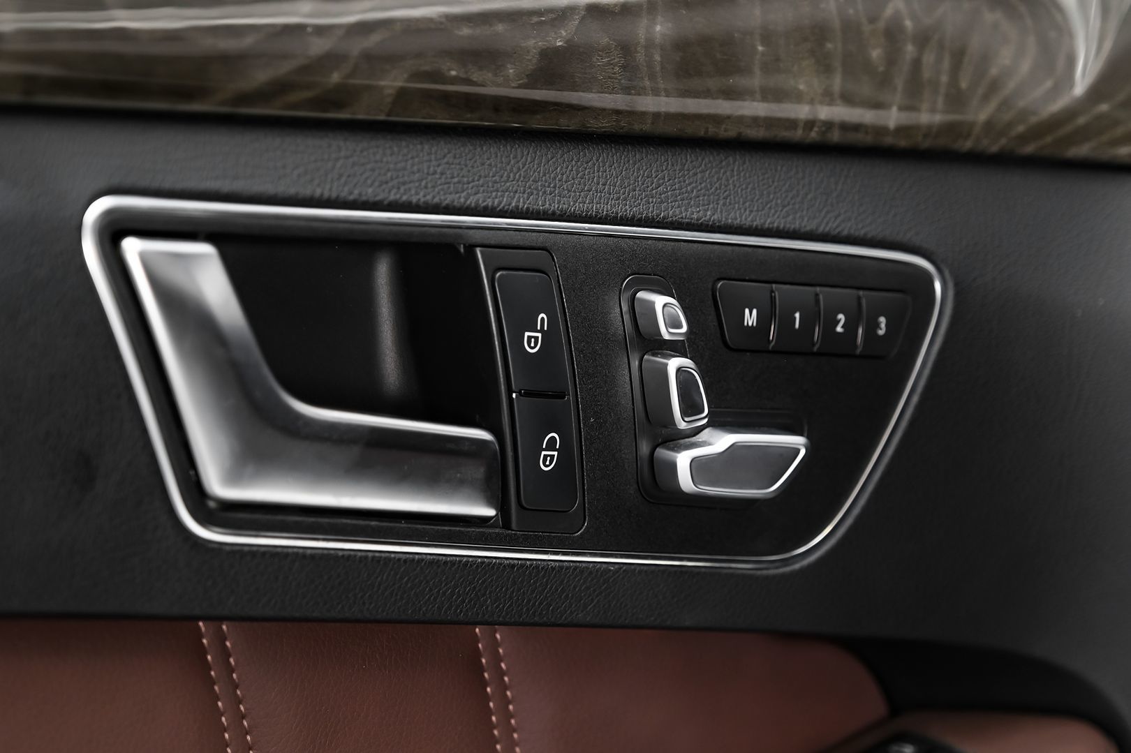 2014 Mercedes Benz E 350 Sport Sedan photo 48