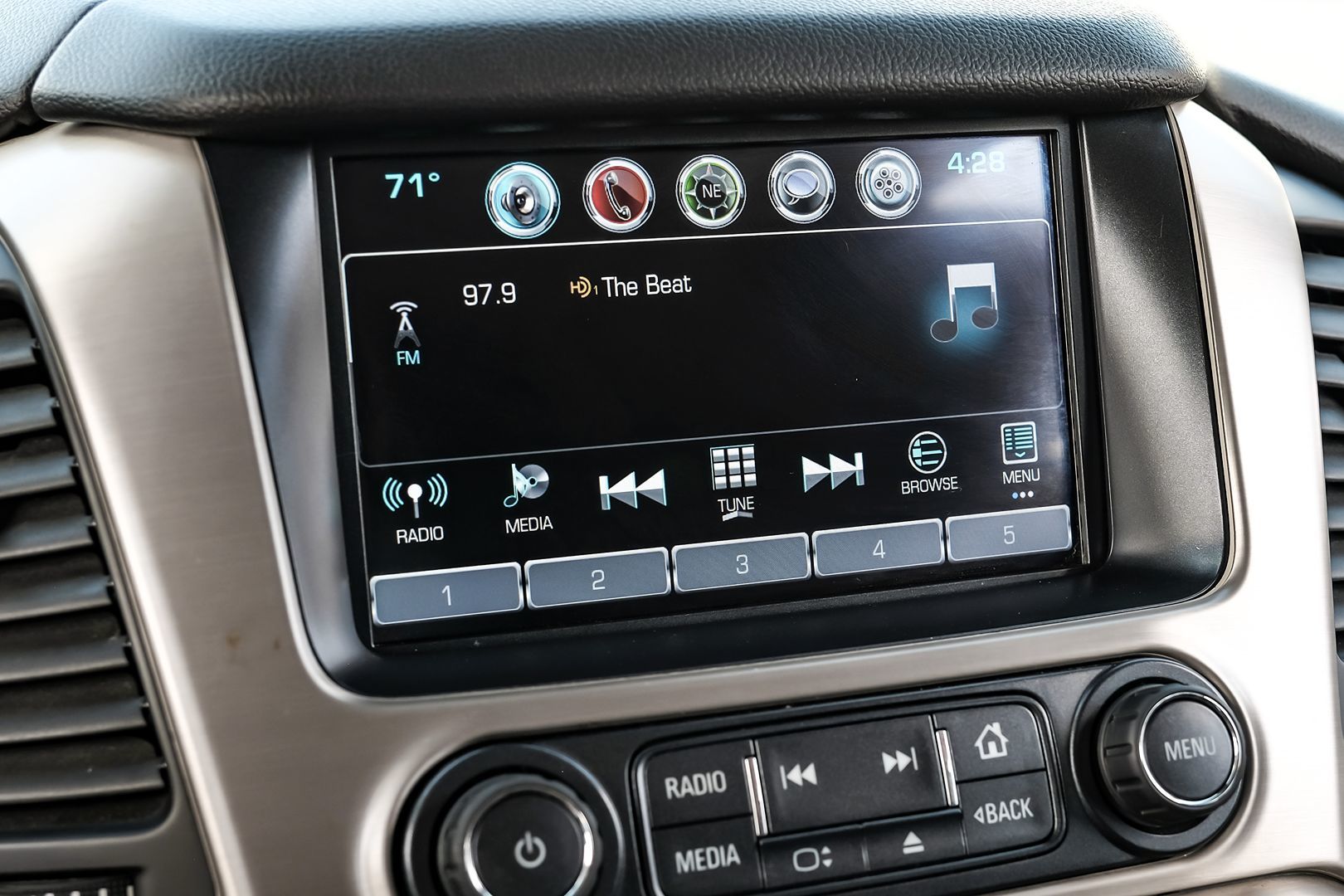 2017 Gmc Yukon Denali photo 32