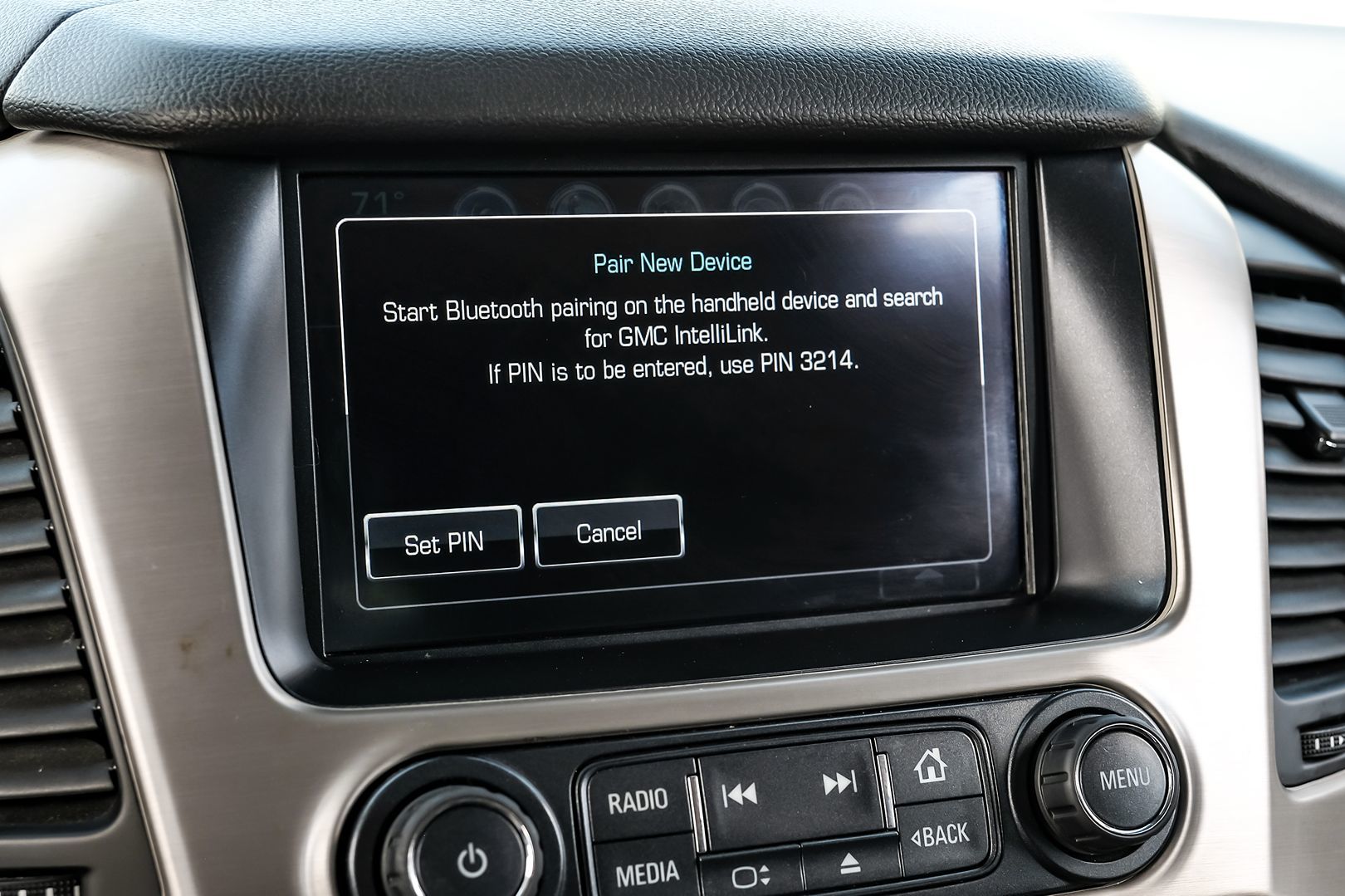 2017 Gmc Yukon Denali photo 33