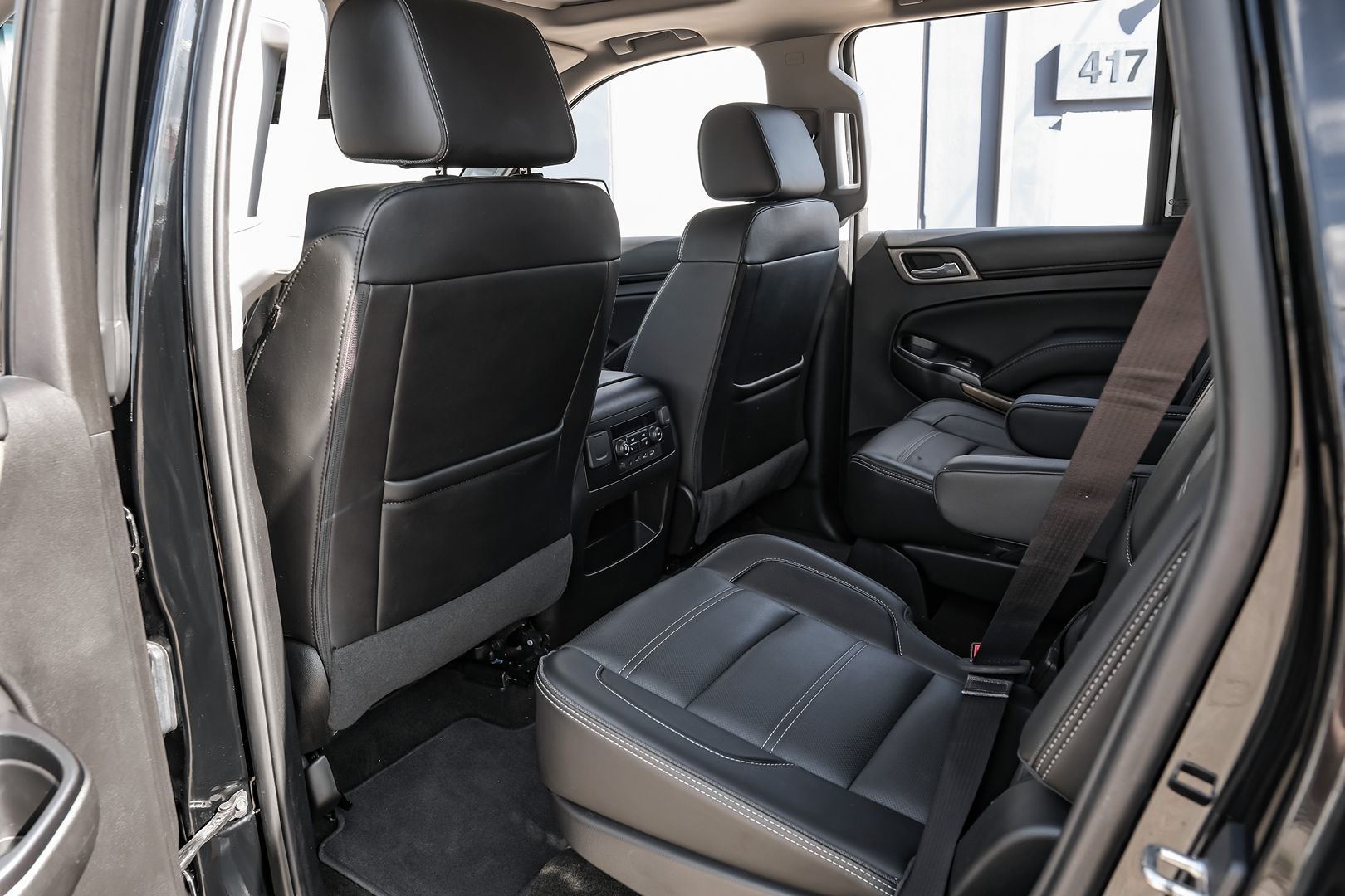 2017 Gmc Yukon Denali photo 40