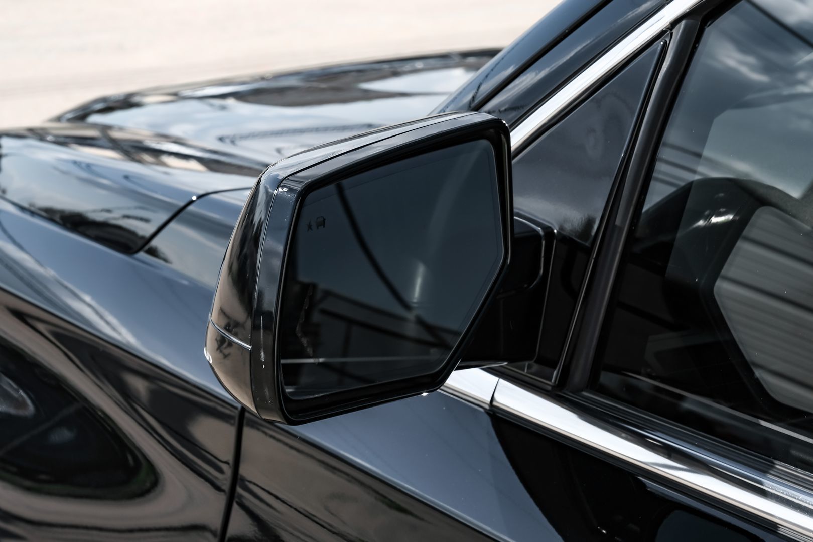 2017 Gmc Yukon Denali photo 43
