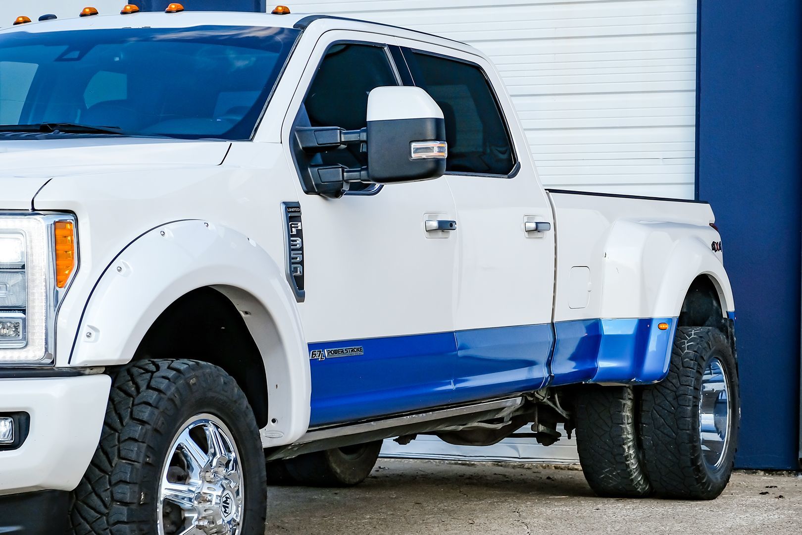 2018 Ford F-350 Limited photo 6