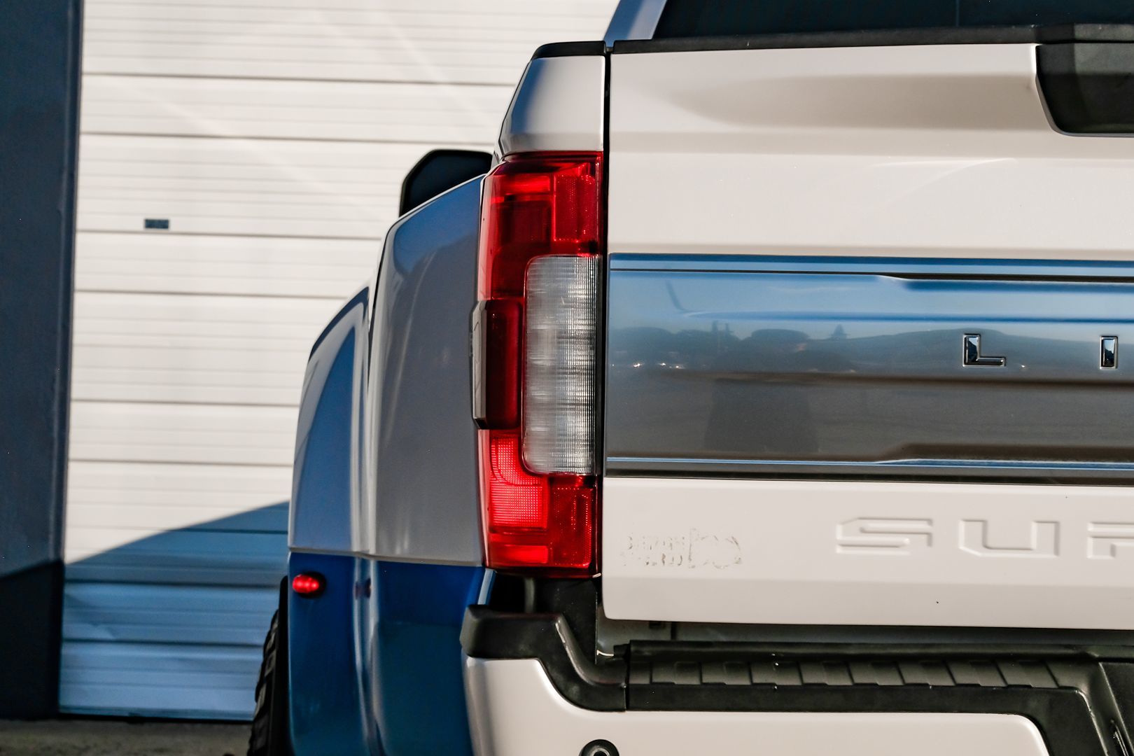 2018 Ford F-350 Limited photo 48
