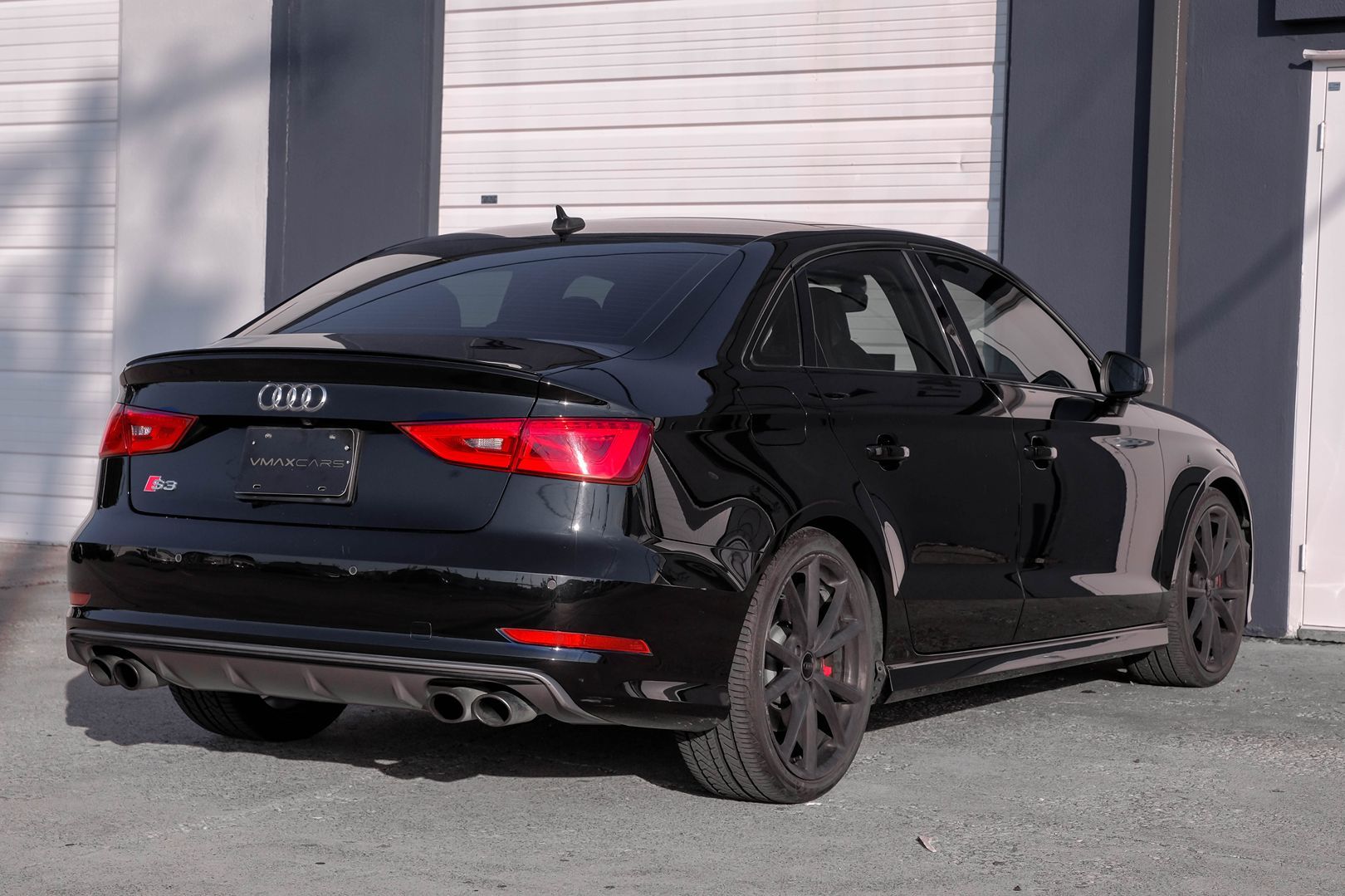 2016 Audi S3 Prestige photo 9