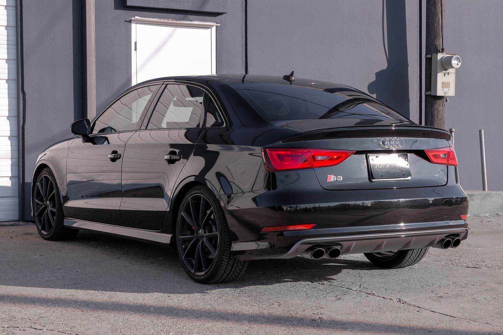 2016 Audi S3 Prestige photo 13